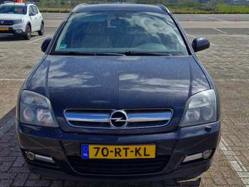 Signum 2.2-16V Elegance