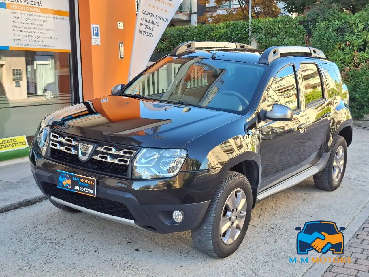 Dacia Duster 1.5 dci Laureate 4x2 110cv — photo 1 of 15
