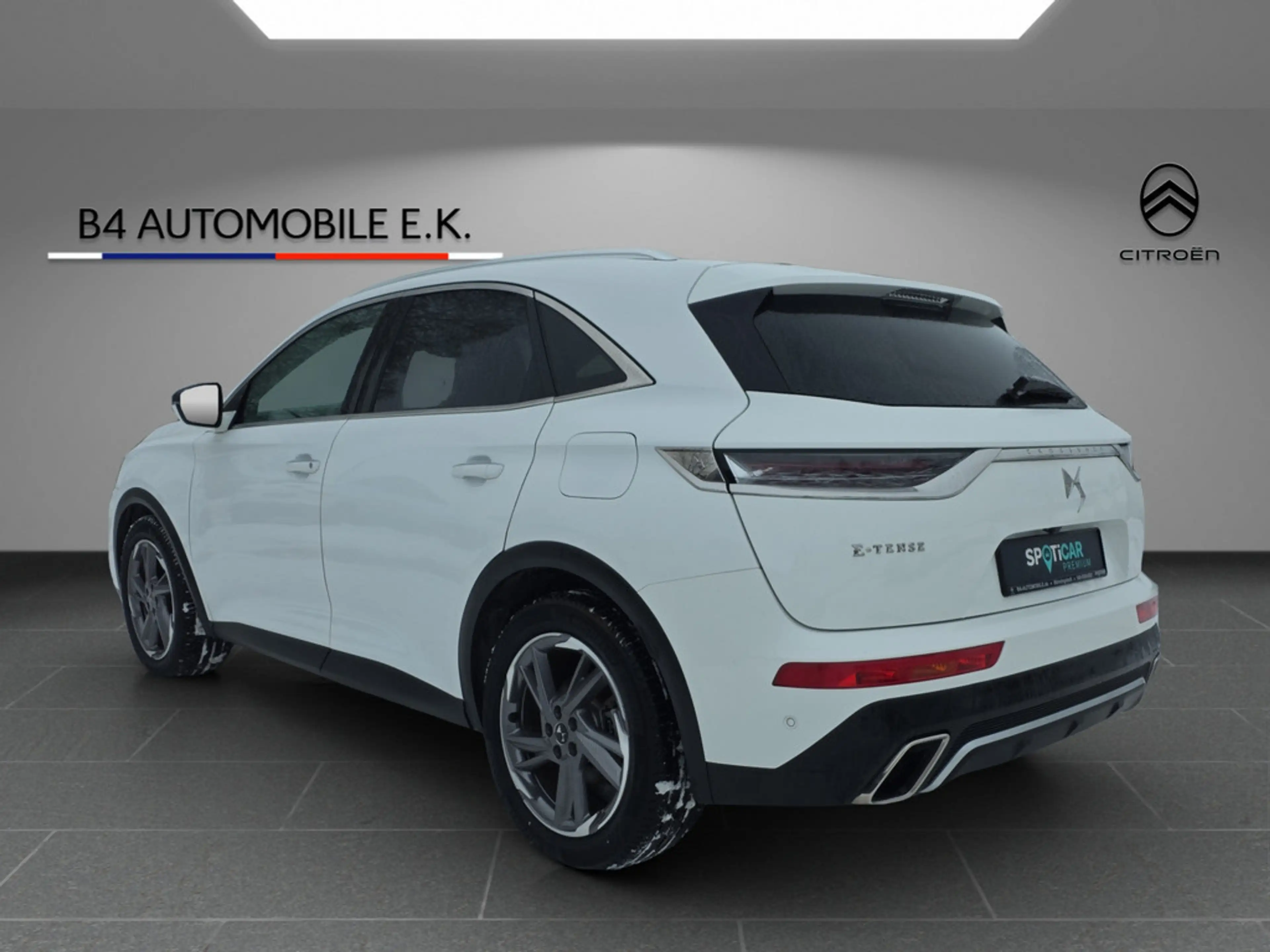 DS Automobiles DS 7 1.6 E-Tense 225 Grand Chic LEDER/PANO — photo 7