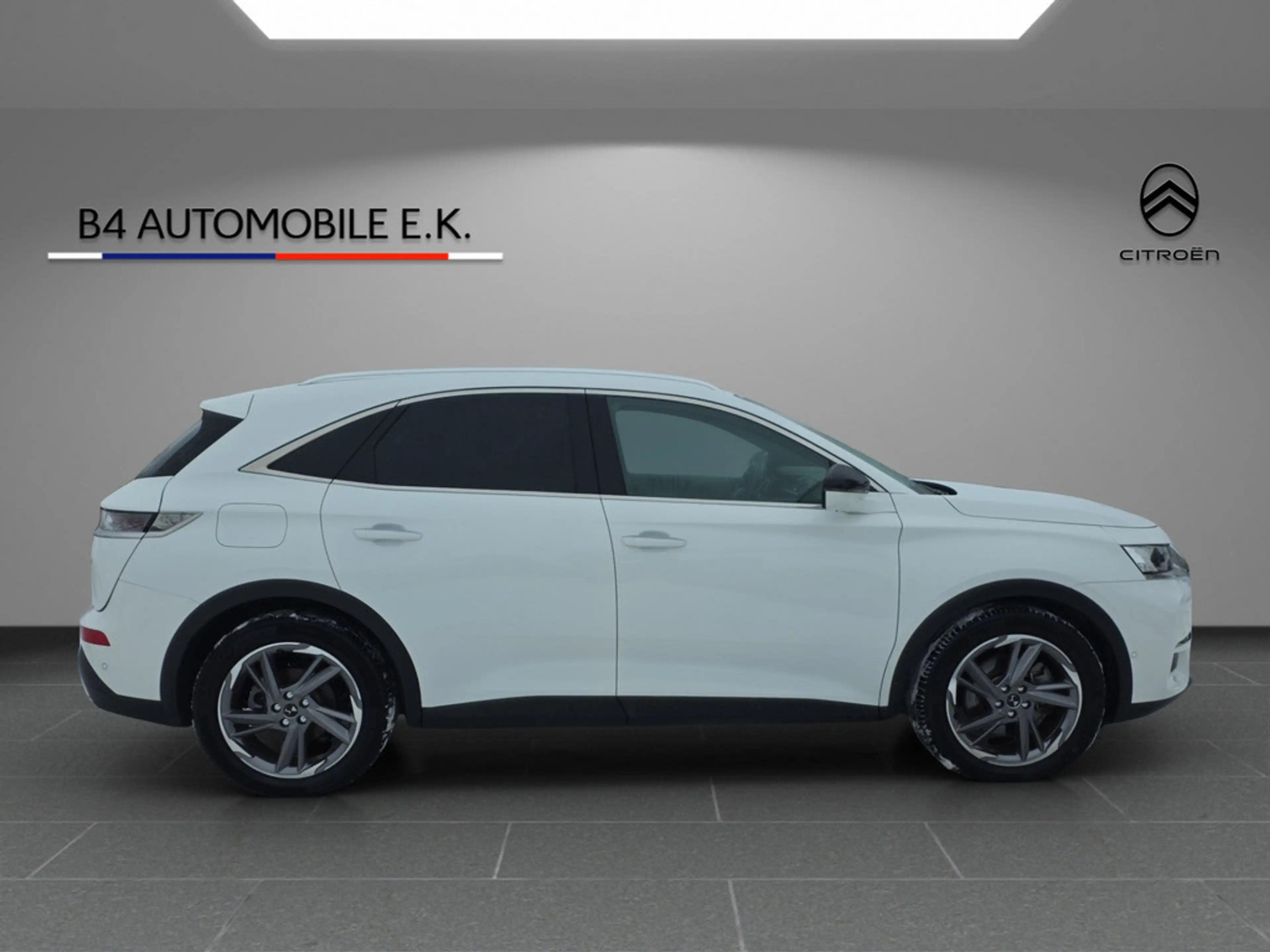 DS Automobiles DS 7 1.6 E-Tense 225 Grand Chic LEDER/PANO — photo 4