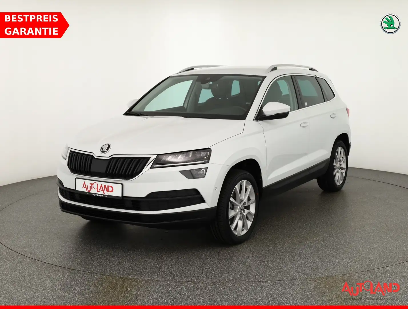 Skoda Karoq 1.5 TSI Style LED Navi Standheizung AHK Weiß - 1