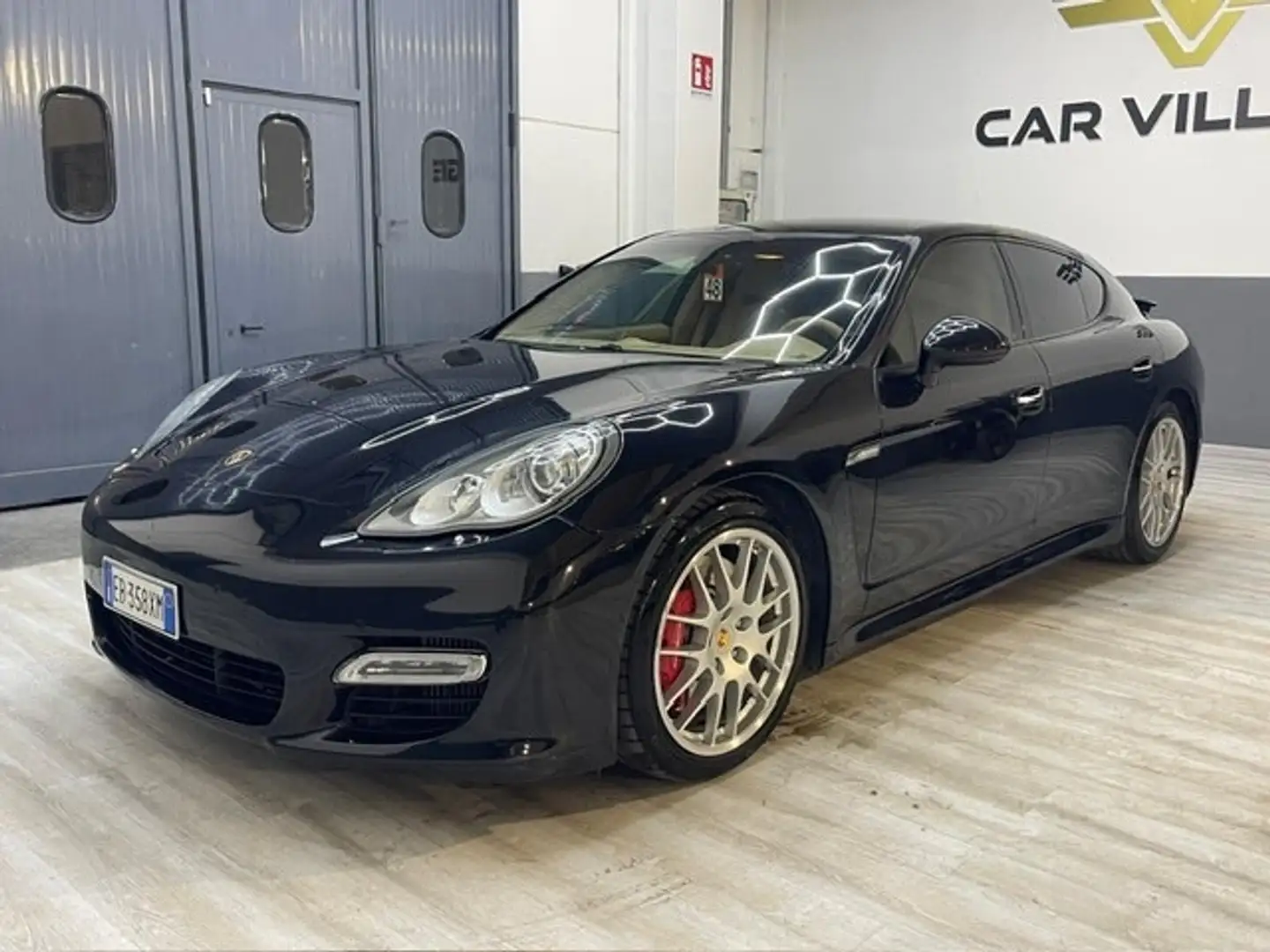 Porsche Panamera Panamera 4.8 Turbo Zwart - 2