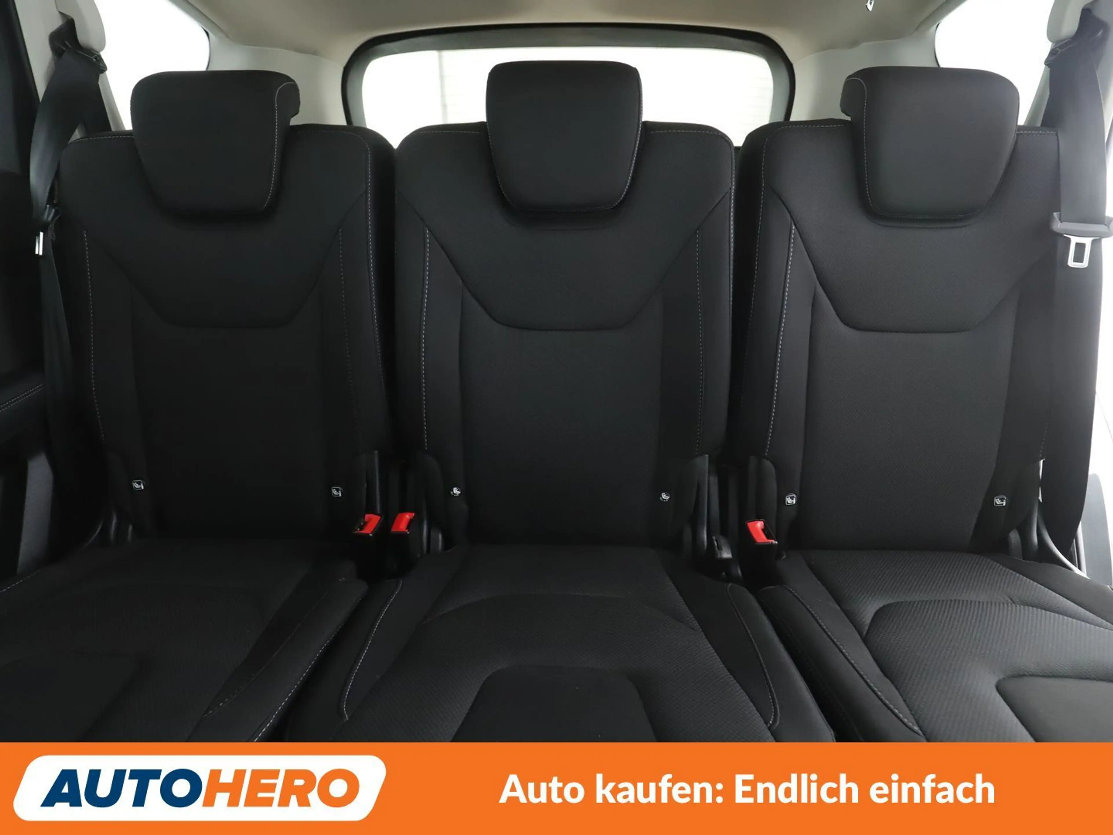 Ford S-Max 2.5 Hybrid Titanium Aut.*NAVI*SPUR*CAM*PDC*SHZ* — photo 15