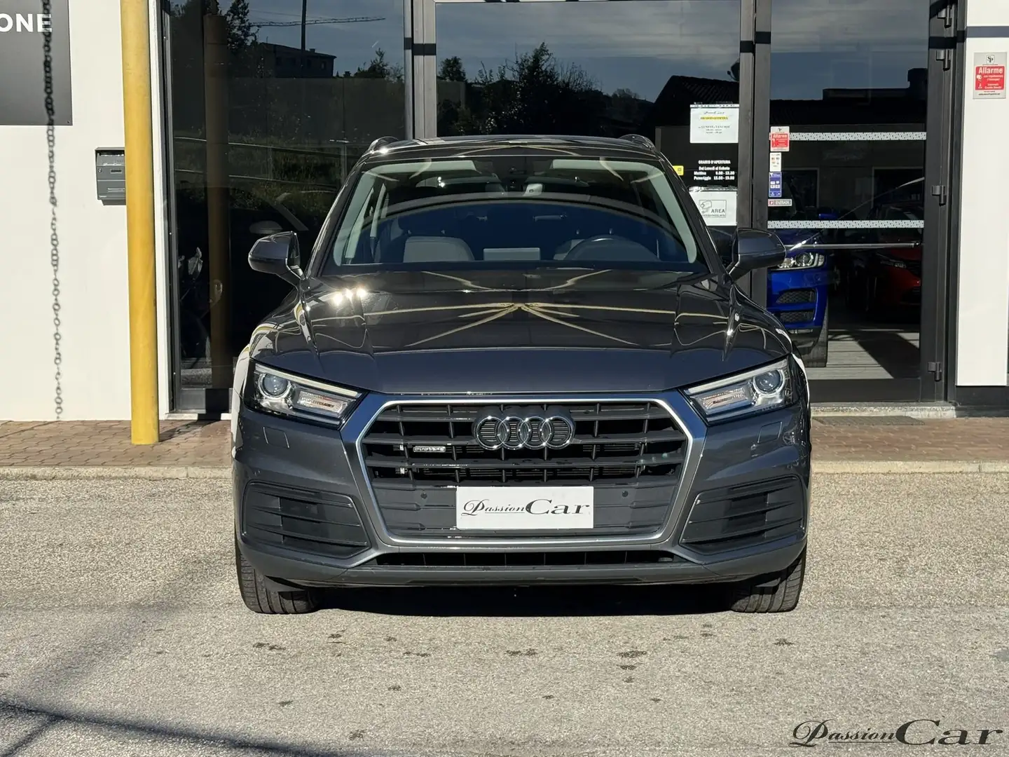 Audi Q5 Q5 2.0 TDI 190 CV quattro S tronic Business Sport Gris - 2