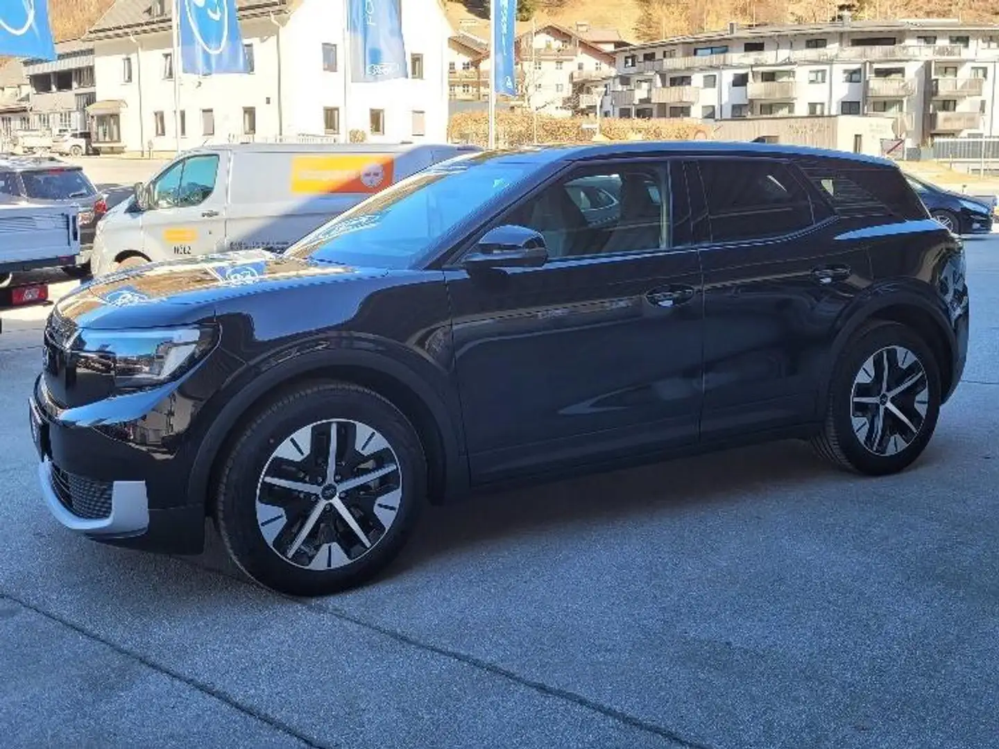 Ford Explorer RWD Schwarz - 2