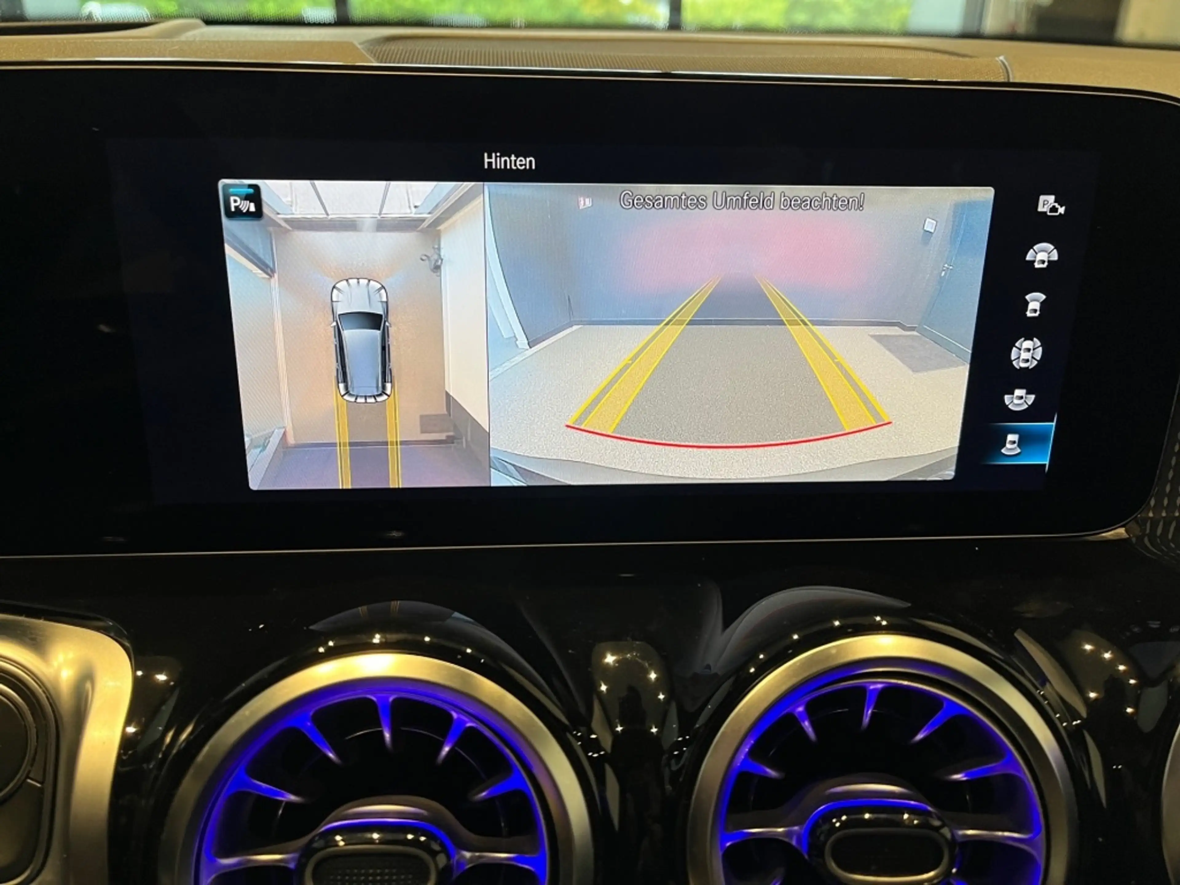 Mercedes-Benz EQB 250 + AMG+MBUX+Memory+Night+Ambiente+CarPlay — photo 19