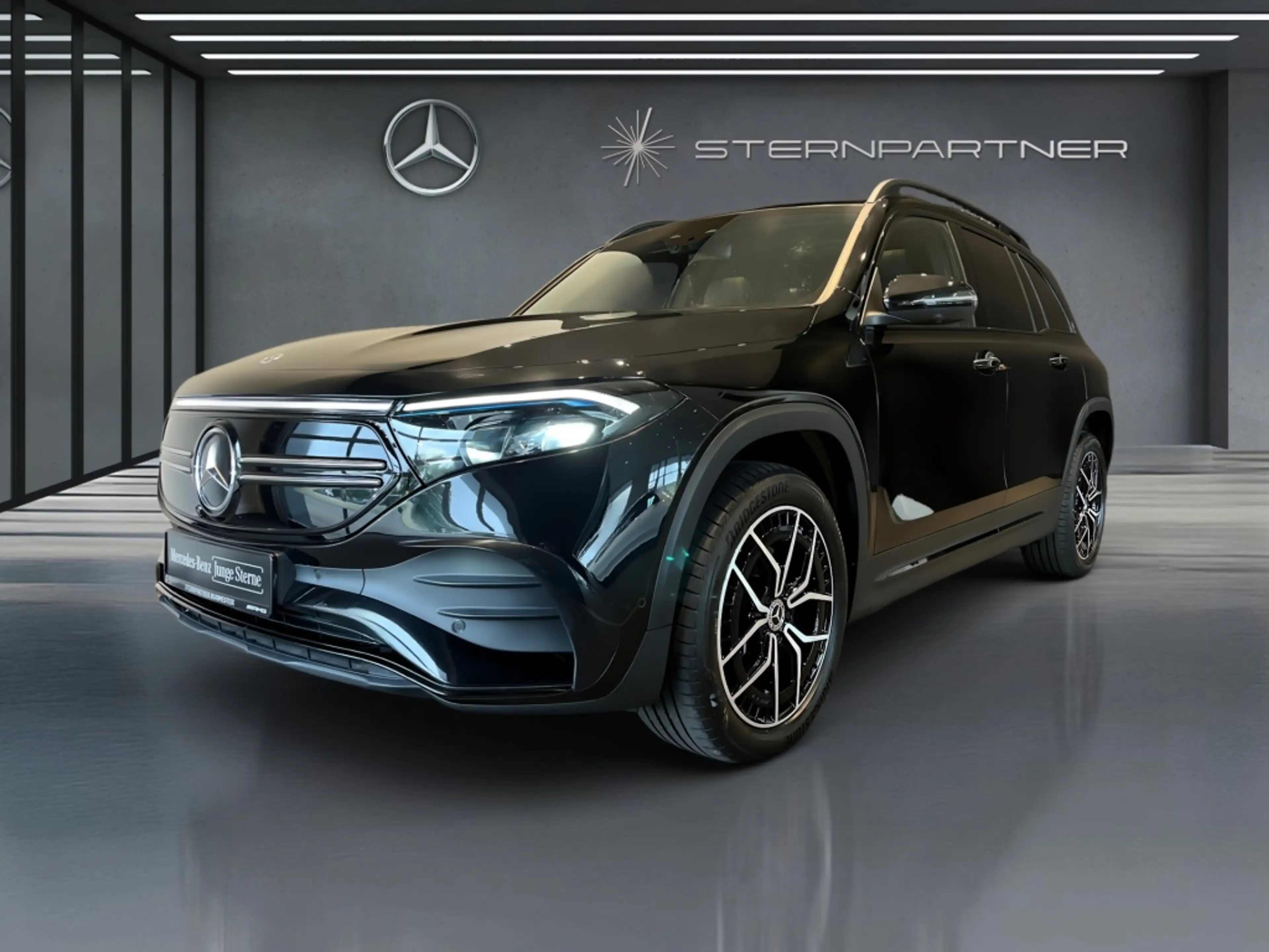 Mercedes-Benz EQB 250 + AMG+MBUX+Memory+Night+Ambiente+CarPlay