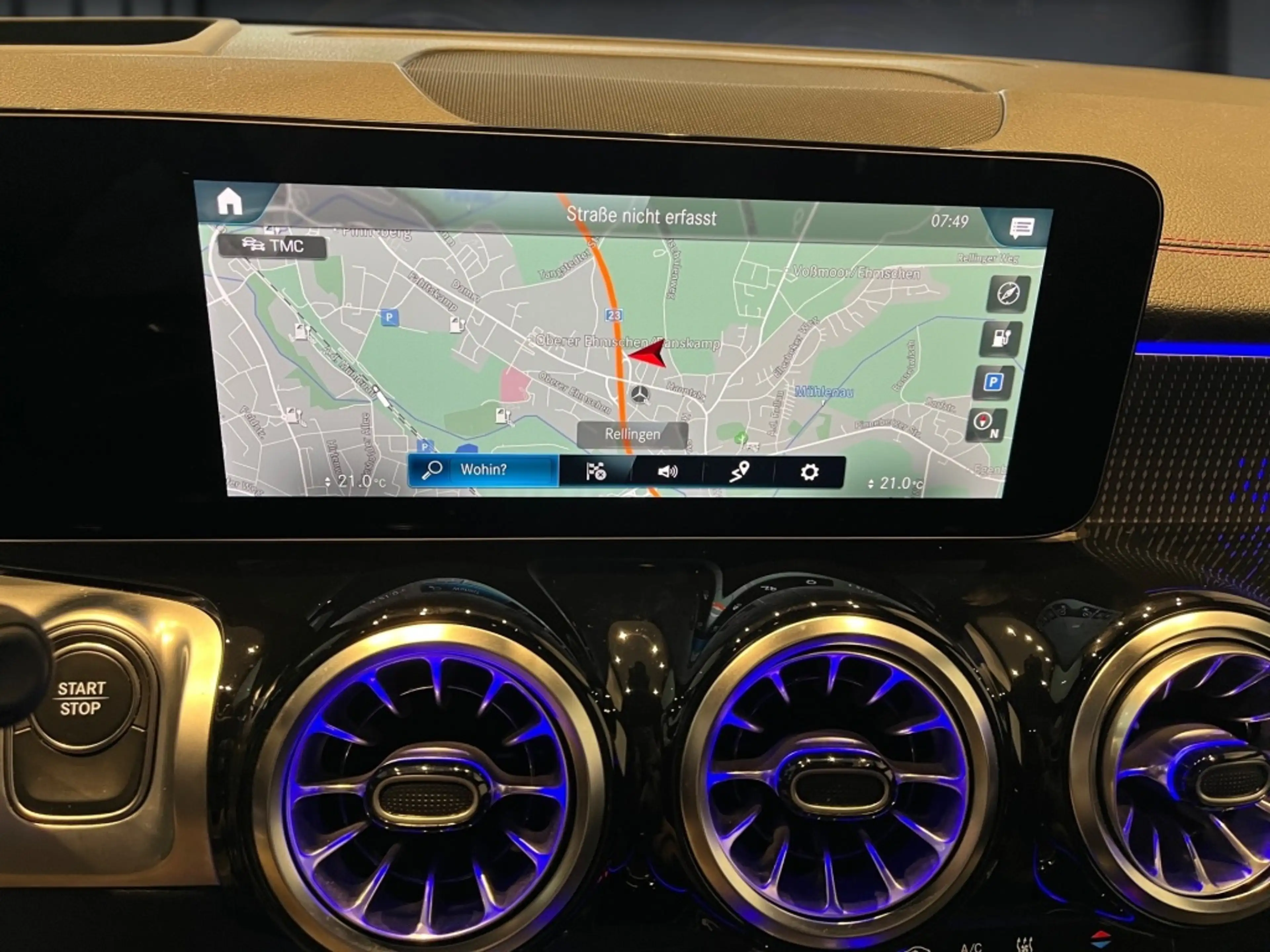 Mercedes-Benz EQB 250 + AMG+MBUX+Memory+Night+Ambiente+CarPlay — photo 14