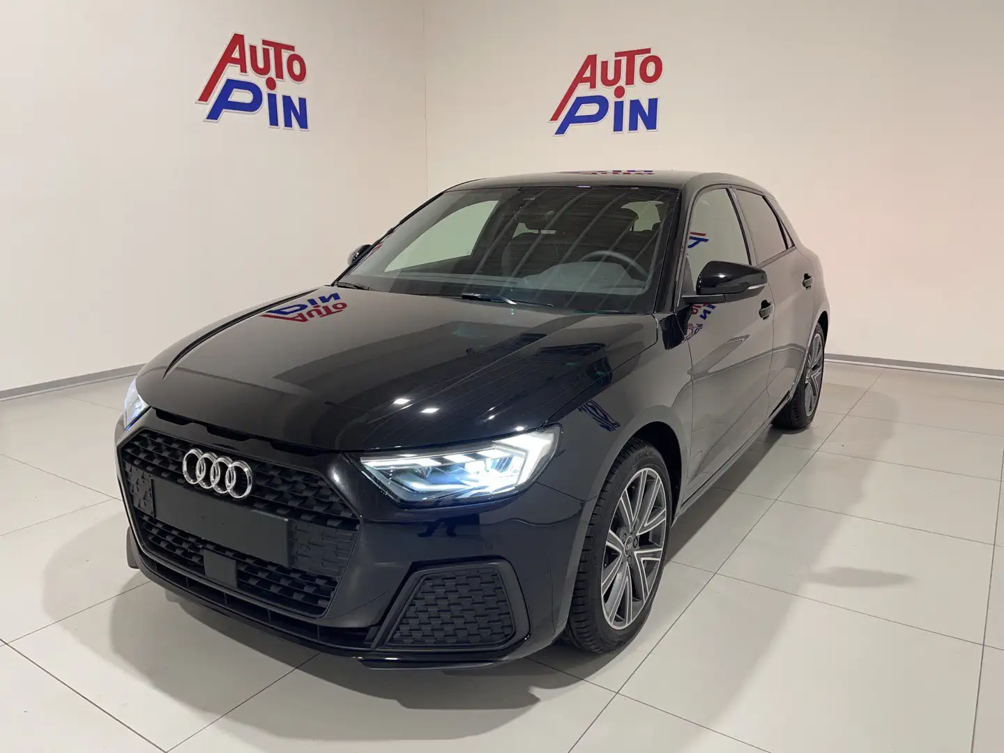 Audi A1 SPB 30 TFSI S tronic INTENSE *GARANZIA 5 ANNI* Černá - 1