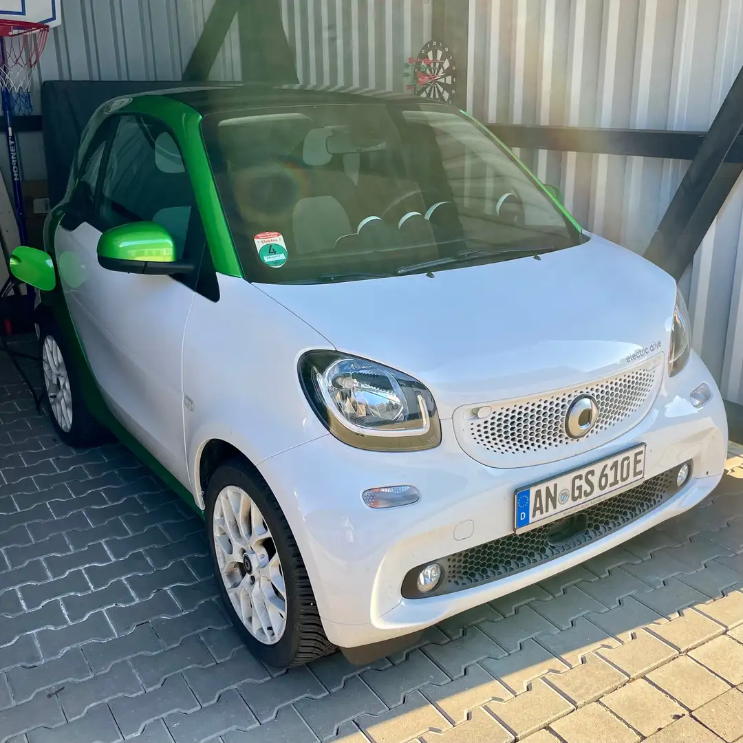 smart forTwo coupe electric drive passion - 1