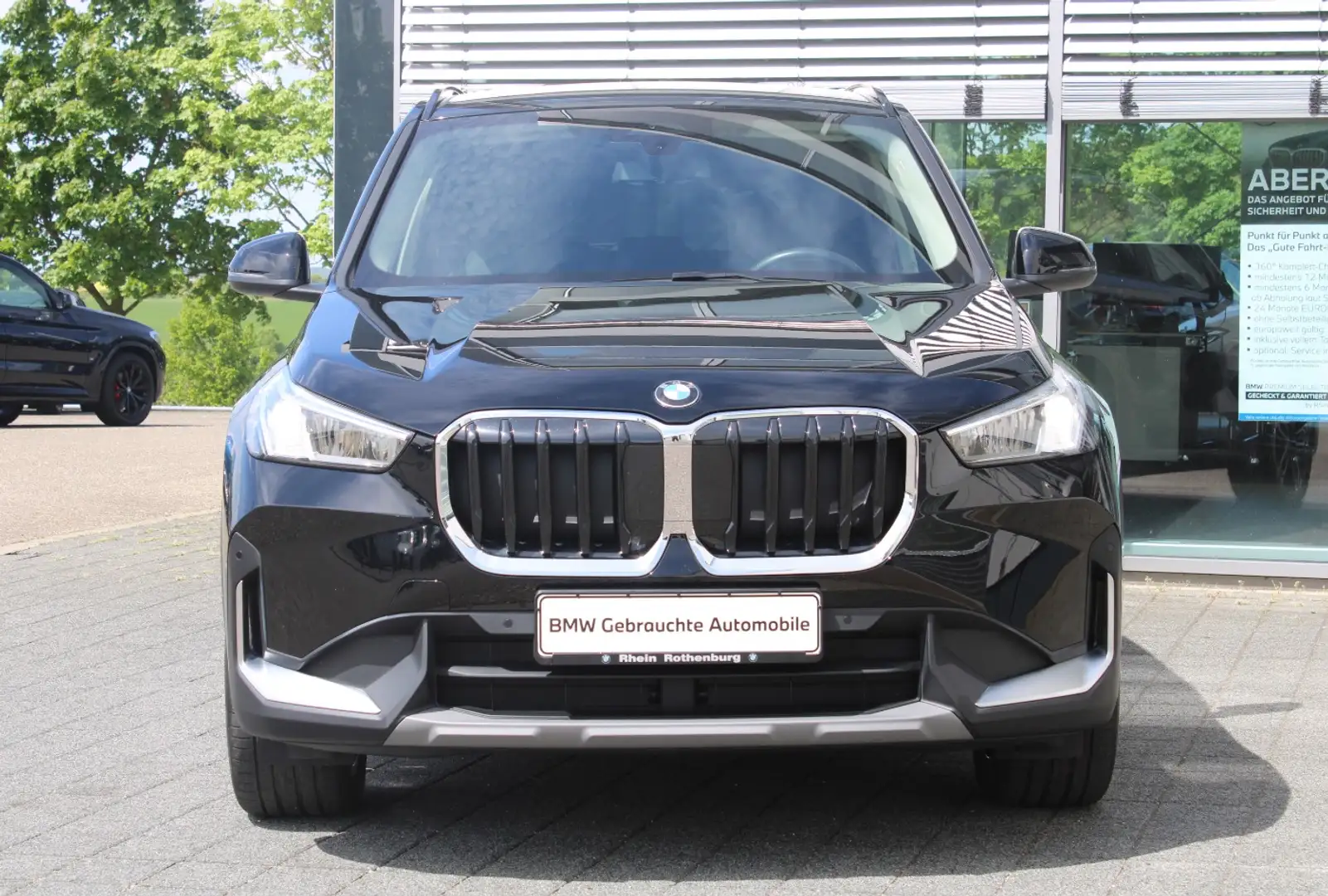 BMW X1 xDrive20d Navi LED AHK DAB Kamera neues Model Schwarz - 2