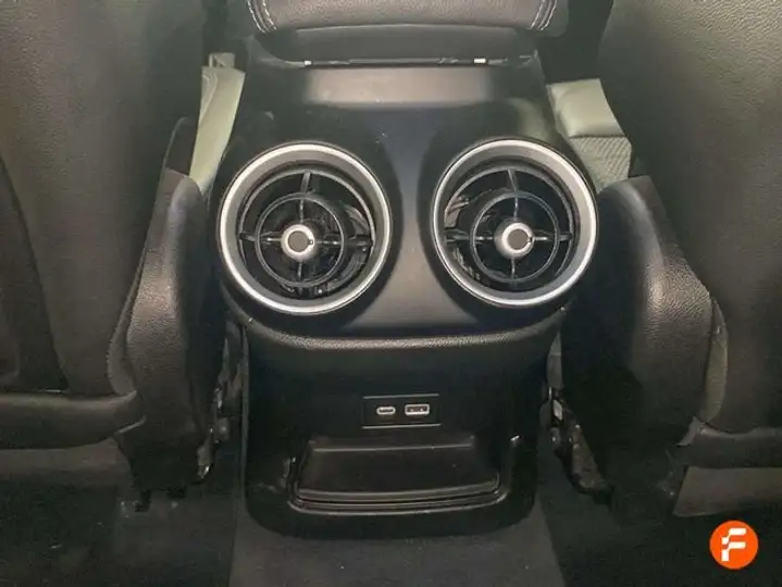 Alfa Romeo Stelvio 2.0 Gasolina Sprint Q4 2022, foto 22