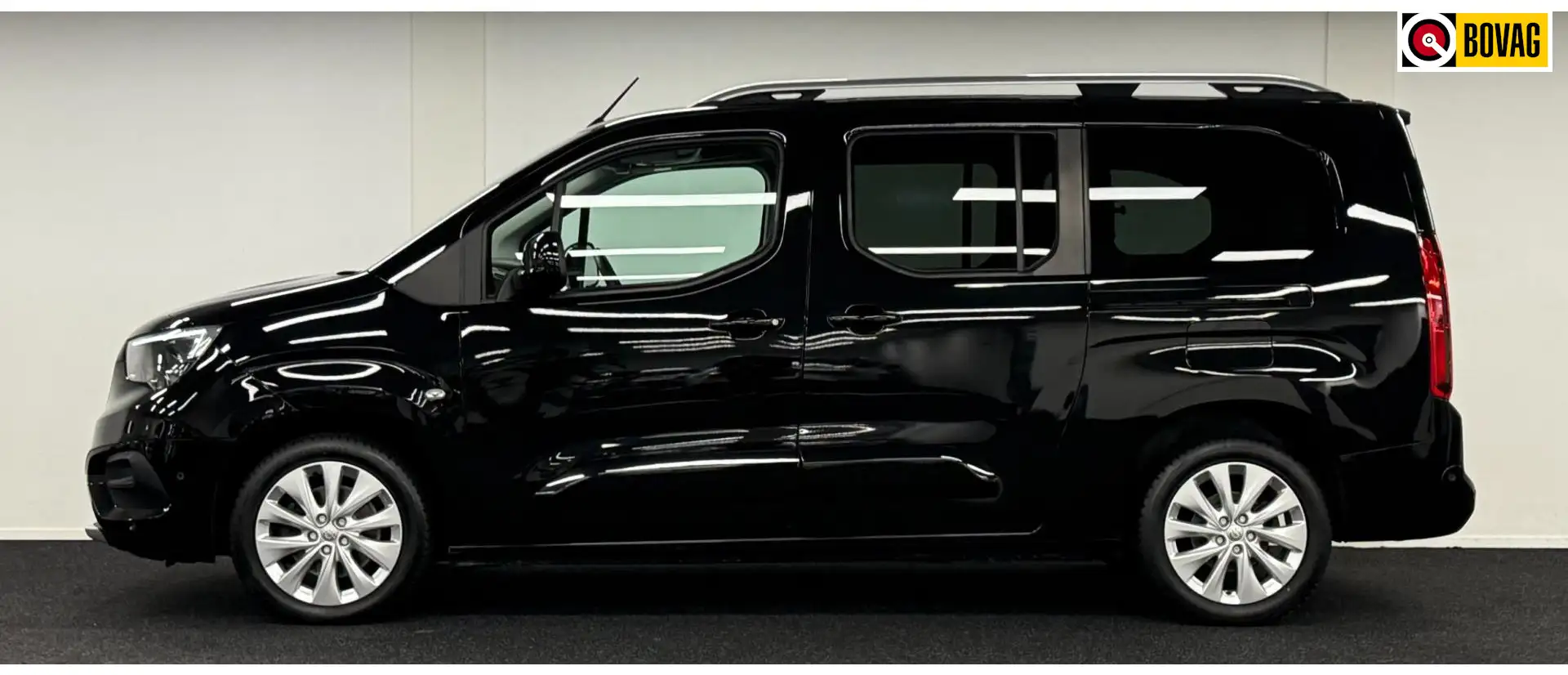 Opel Combo Life 1.2 Turbo L2H1*XL-LangeVersie*Automaat*Navi*Camera Zwart - 1