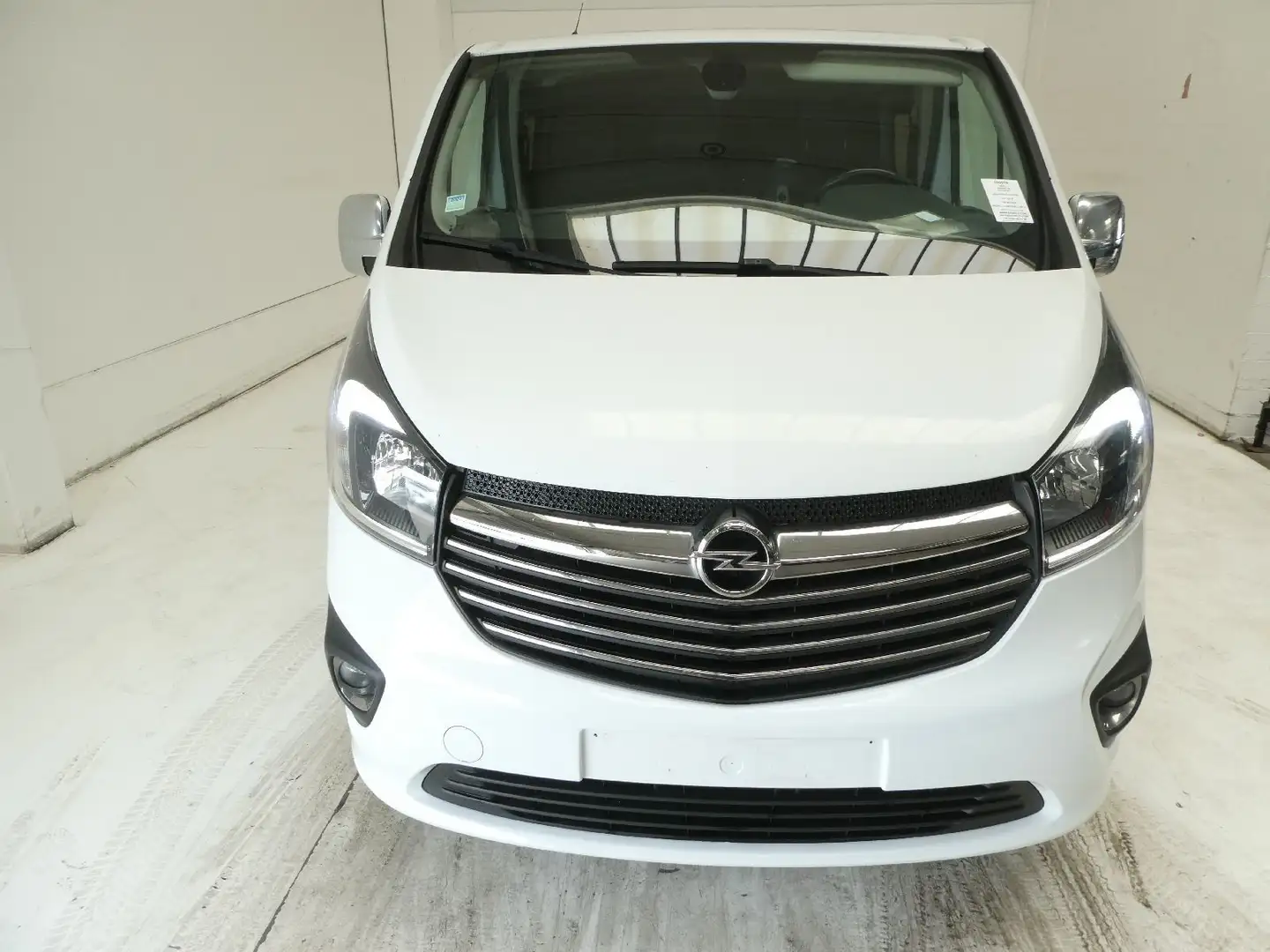 Opel Vivaro 1.6d Sport Wit - 2