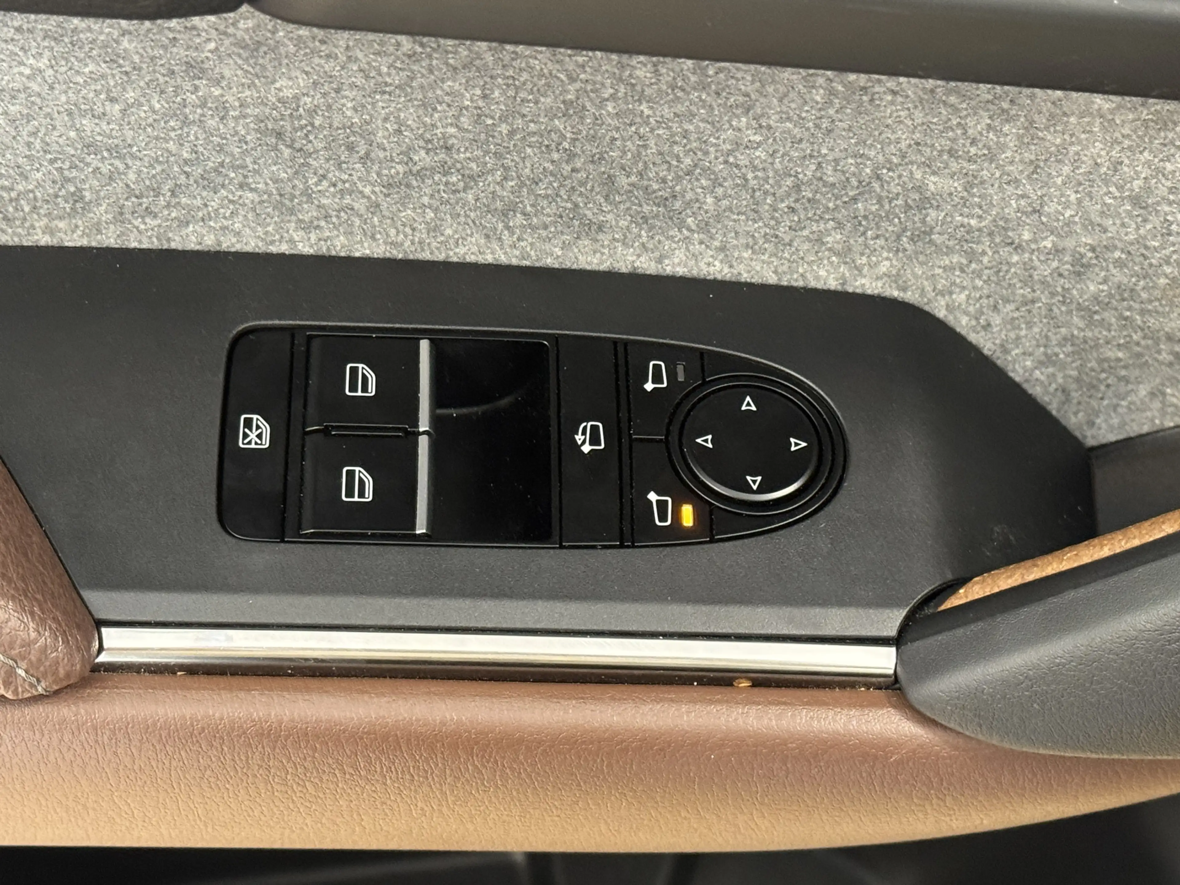 Mazda MX-30 Advantage*Matrix*HUD*ACC*Memory*CAM*SHZ* — photo 10