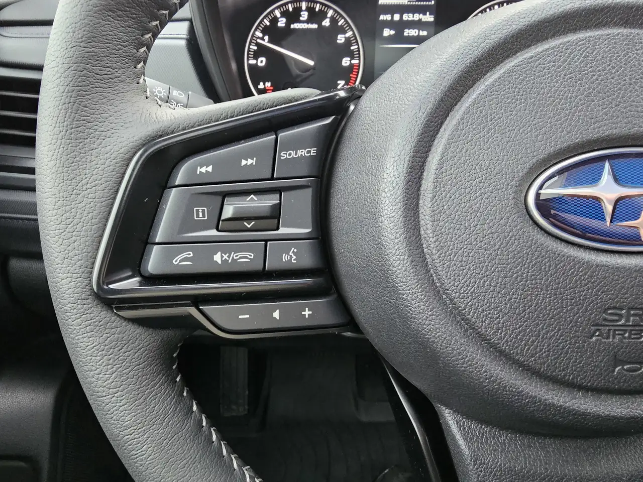 Subaru Forester снимка Subaru Forester