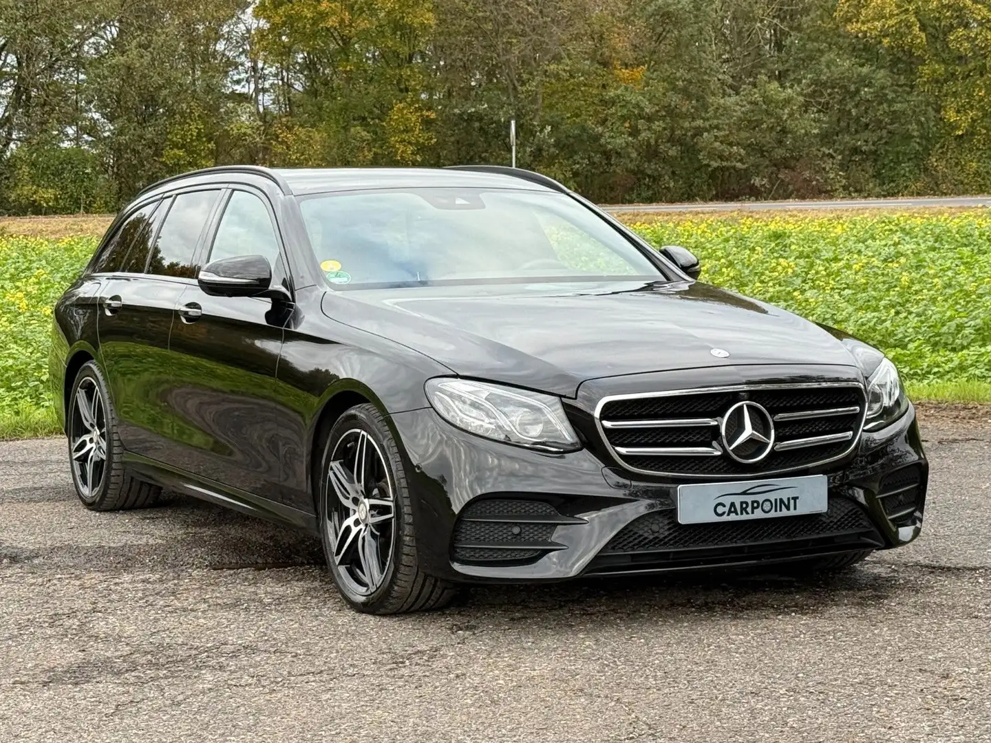 Mercedes-Benz E 220 d AMG-Line NAV LED 360KAMERA WIDESCREEN AHK Schwarz - 2