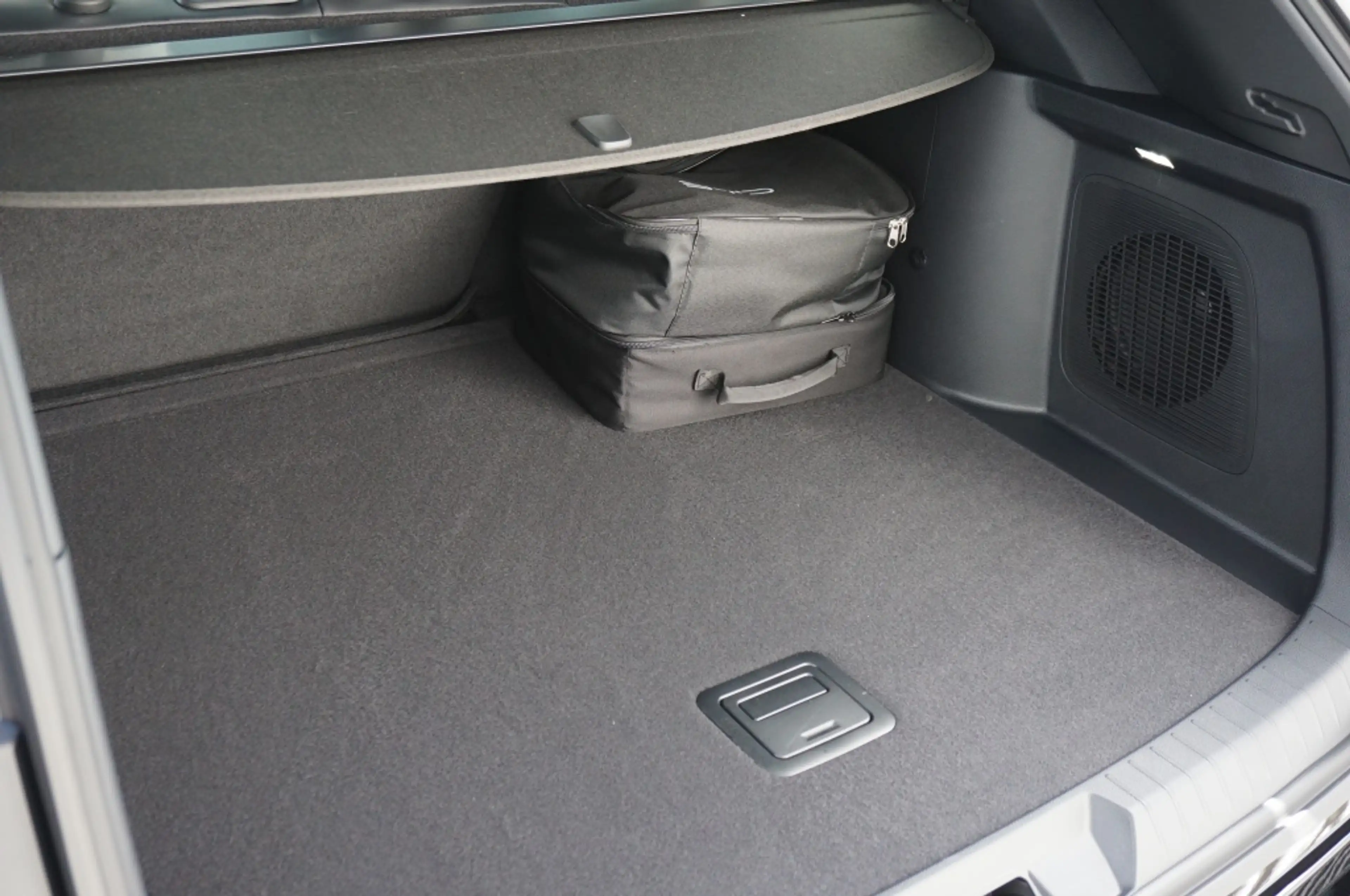 BYD Seal U 1.5 DM-i FWD Boost 218 PK | BOMVOL | 6JR GARANTIE — photo 9