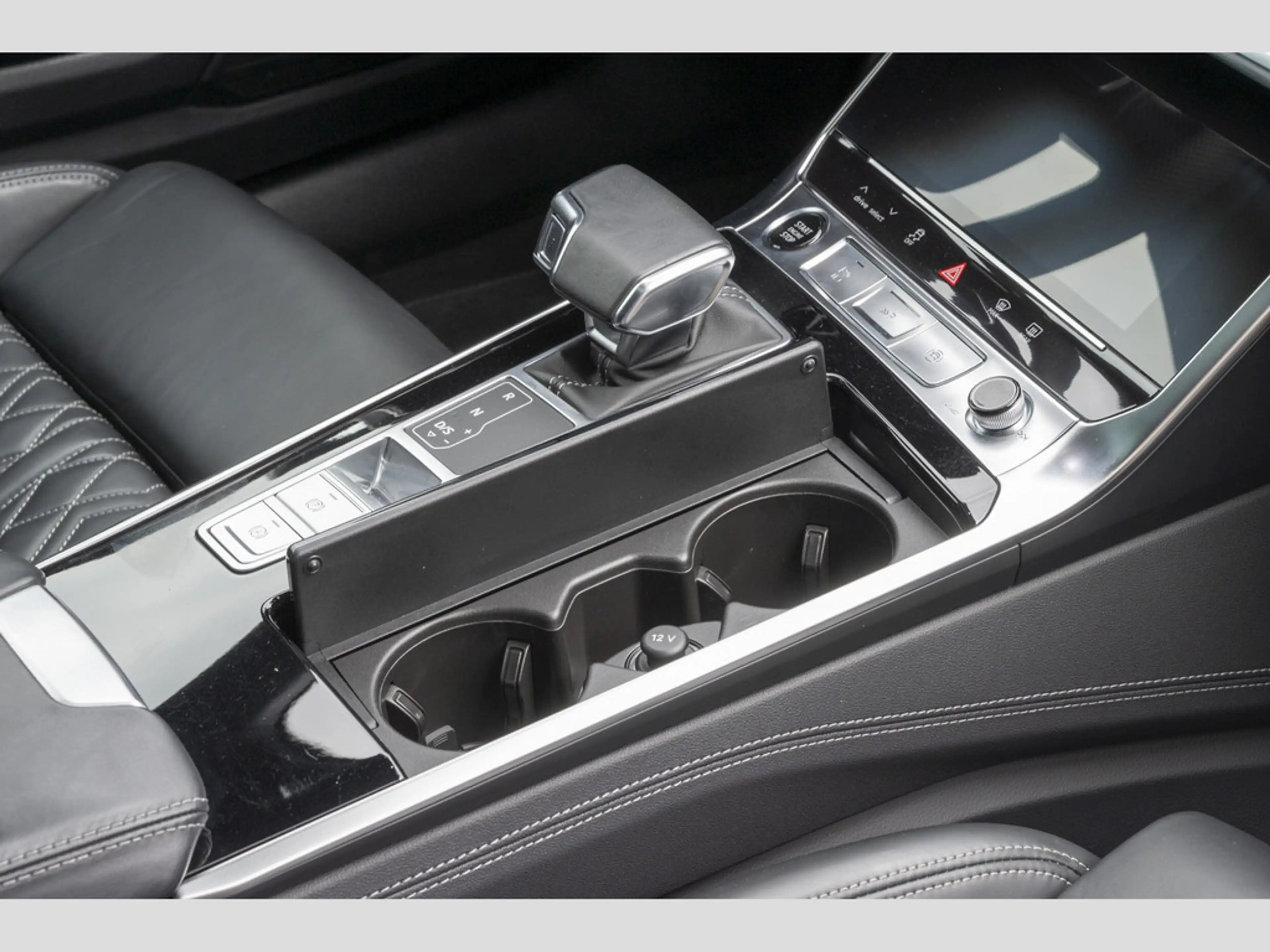 Audi A7 Sportback 50 TDI quattro S line Pano/optik schwarz/S line int./Top — photo 9