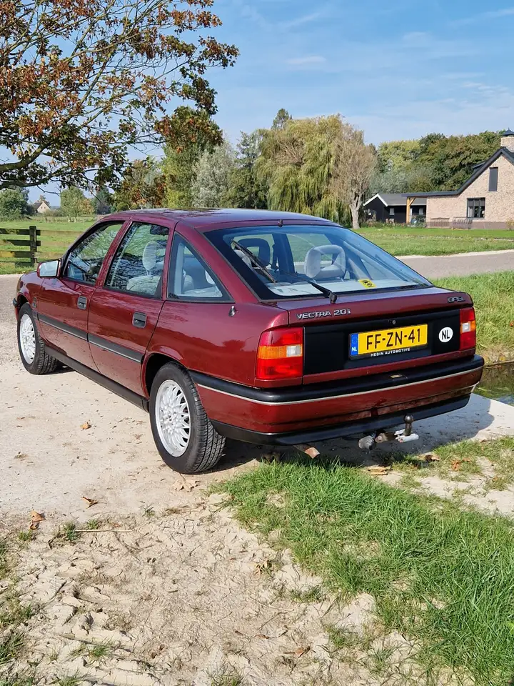 Opel Vectra 2.0i Diamond GLS 72.0000km 2e eigenaar, foto 4