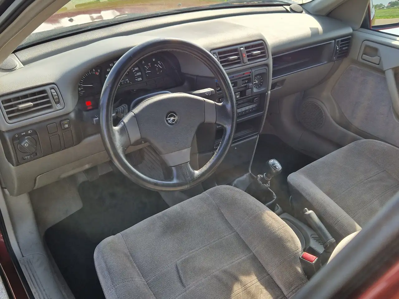 Opel Vectra 2.0i Diamond GLS 72.0000km 2e eigenaar, foto 8