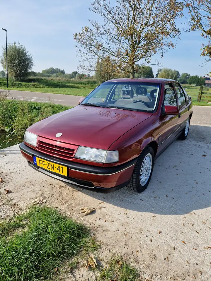 Opel Vectra 2.0i Diamond GLS 72.0000km 2e eigenaar, foto 3