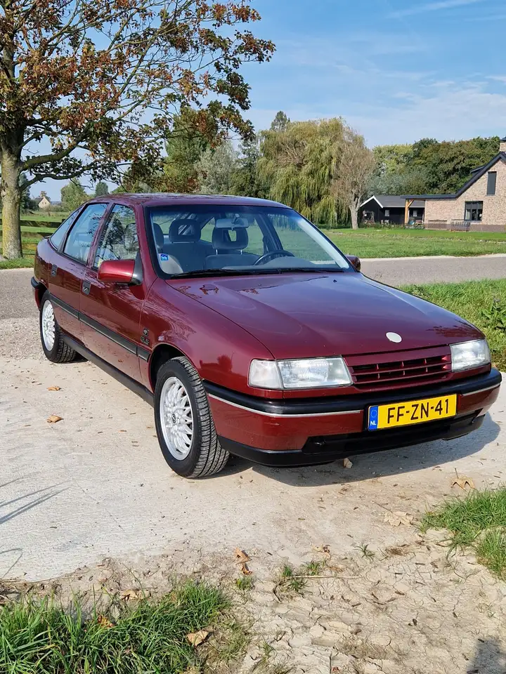 Opel Vectra 2.0i Diamond GLS 72.0000km 2e eigenaar, foto 2