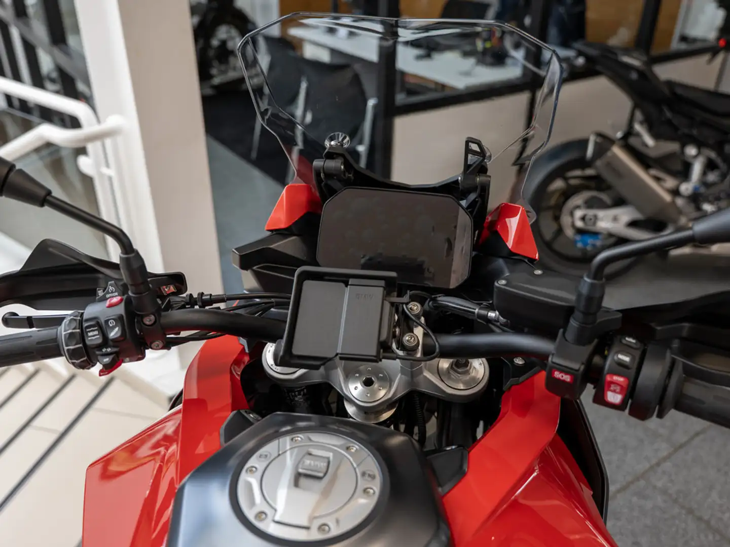 BMW F 900 XR KOMFORT-P. DYNAMIC-P. GRIFFHEIZUNG Rood - 2