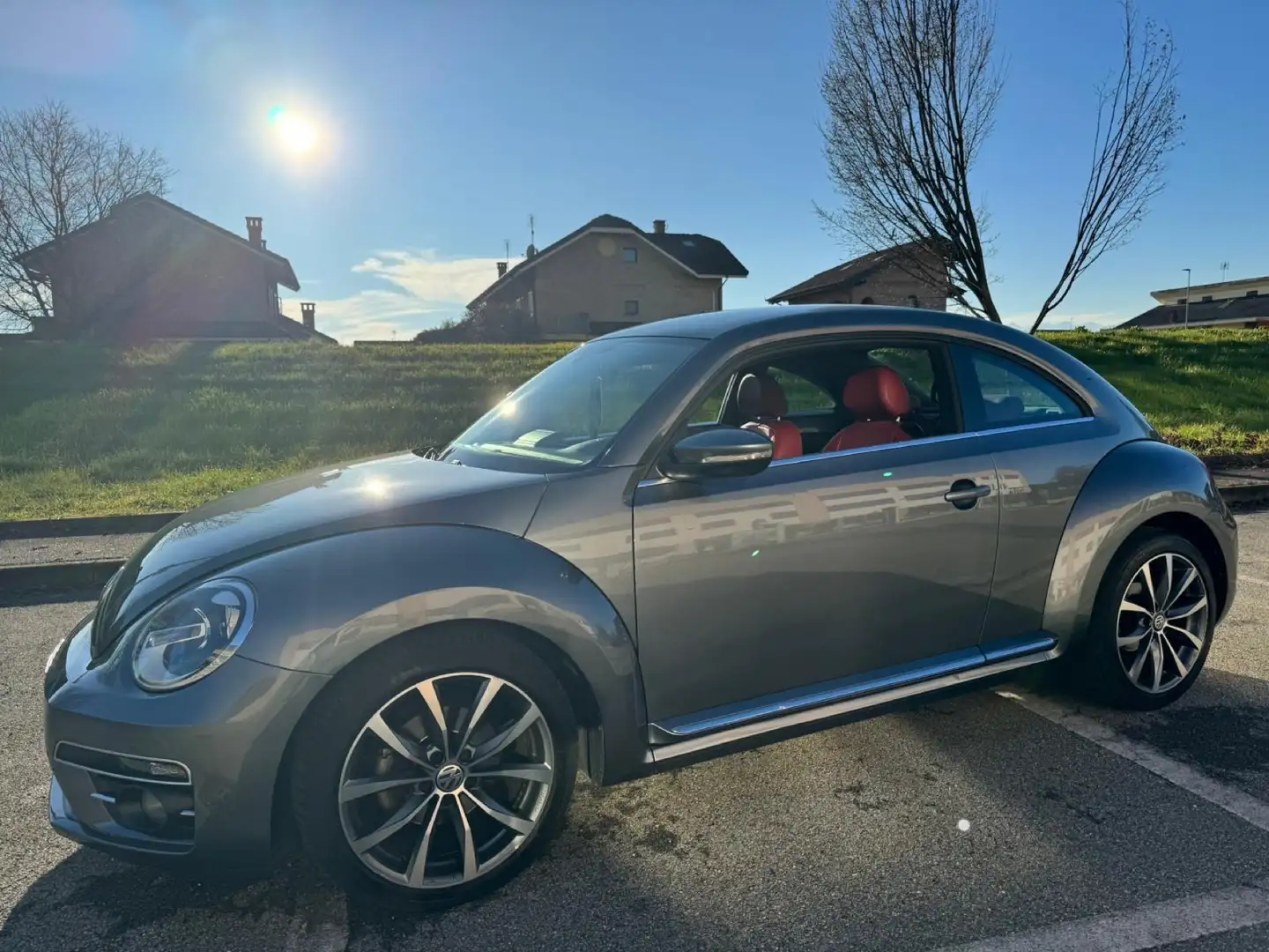 Volkswagen Maggiolino 2.0 tdi Design 110cv EURO 6 Szürke - 1