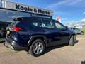 Toyota RAV 4 2.5 Hybrid 218pk CVT Active | Carplay | Camera | T Blauw - thumbnail 2