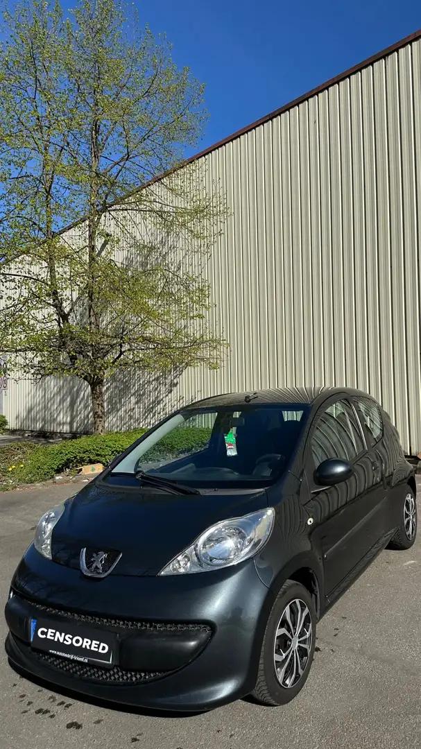 Peugeot 107 1.0i 12v Trendy - 1