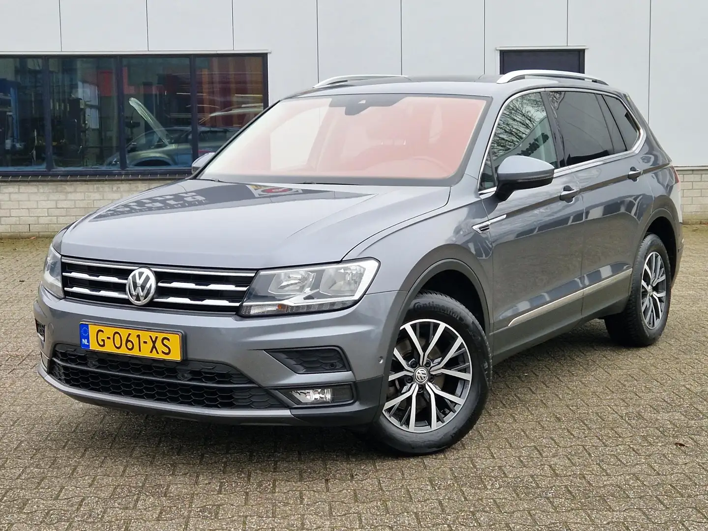 Volkswagen Tiguan Allspace 1.5 TSI DSG 150PK 7-ZITS PANO ADAPT CRUISE TREKH. Gris - 2