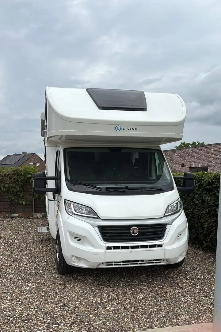 Caravans-Wohnm Adria SUNLIVING A75DP FIAT 2.3 130pk Weiß - 1