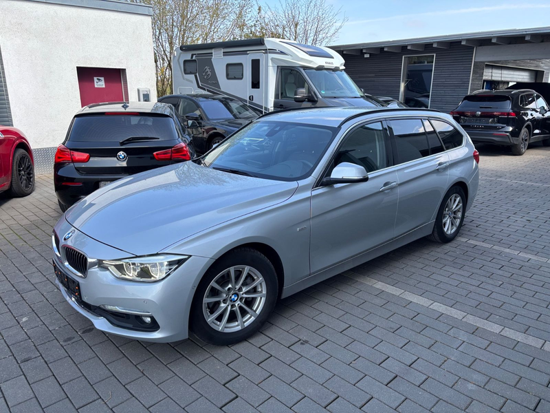 BMW 320 d Luxury Line -LED-Navi-Leder-TOP Zustand