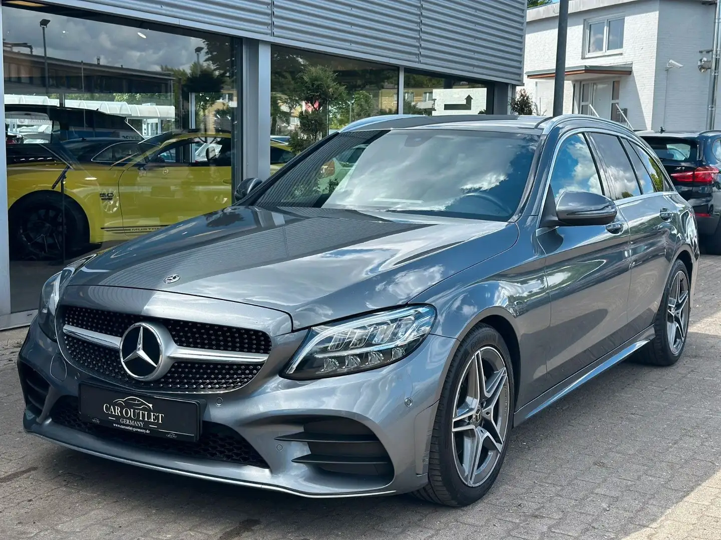 Mercedes-Benz C 220 d | AMG Line | Kamera | AHK | Leder |1.Hand Gris - 1
