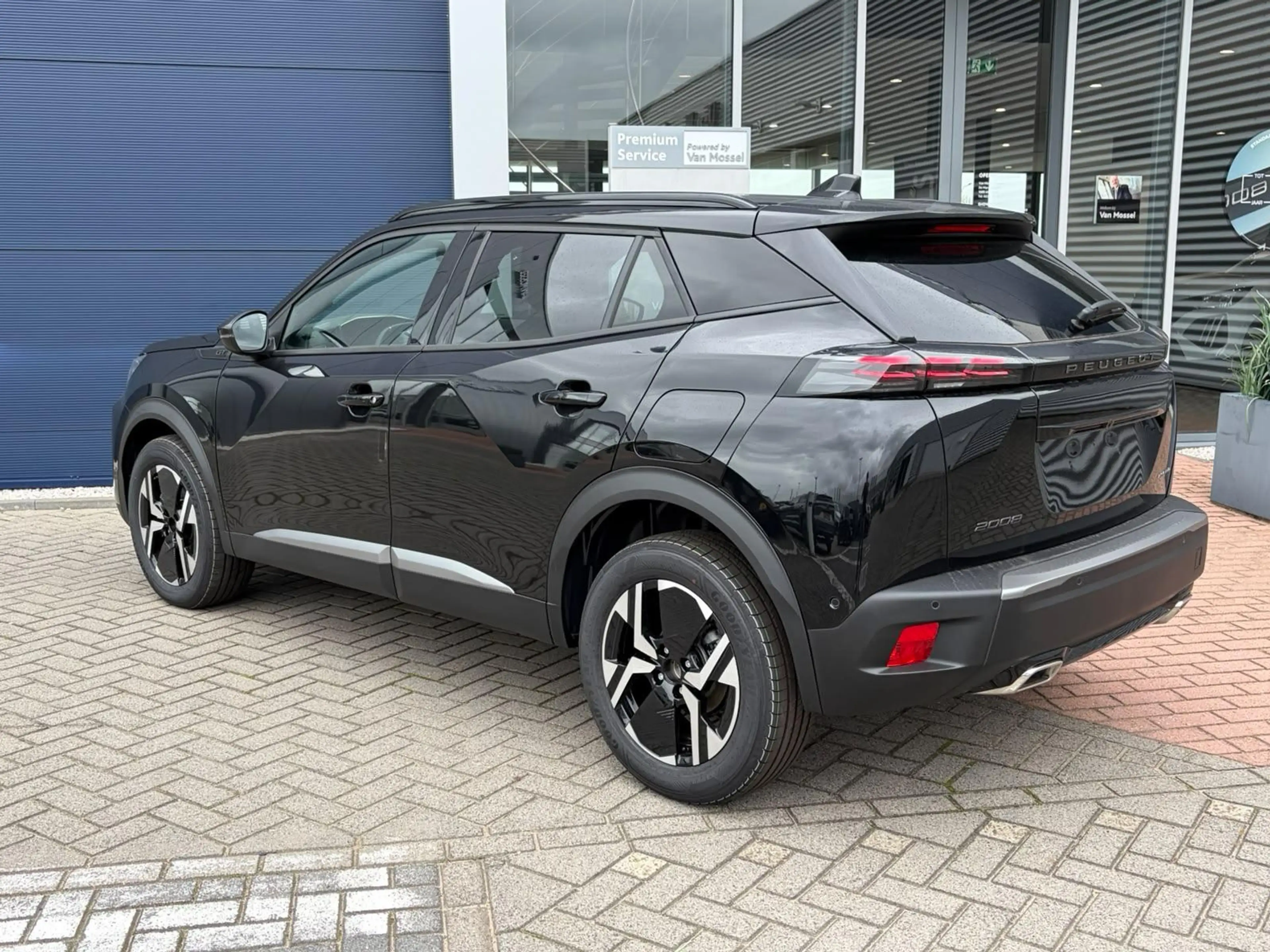 Peugeot 2008 1.2 Hybrid 145 GT - NIEUW UIT VOORRAAD - DIRECT RI — photo 2