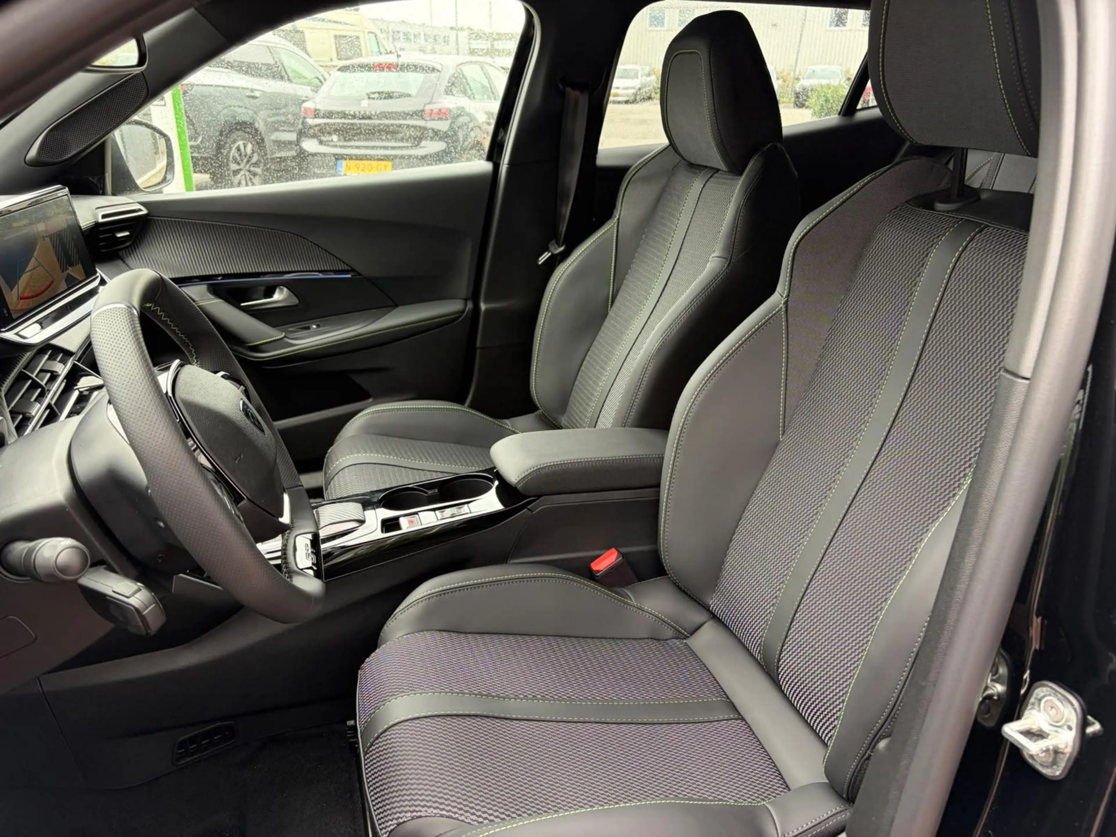 Peugeot 2008 1.2 Hybrid 145 GT - NIEUW UIT VOORRAAD - DIRECT RI — photo 7