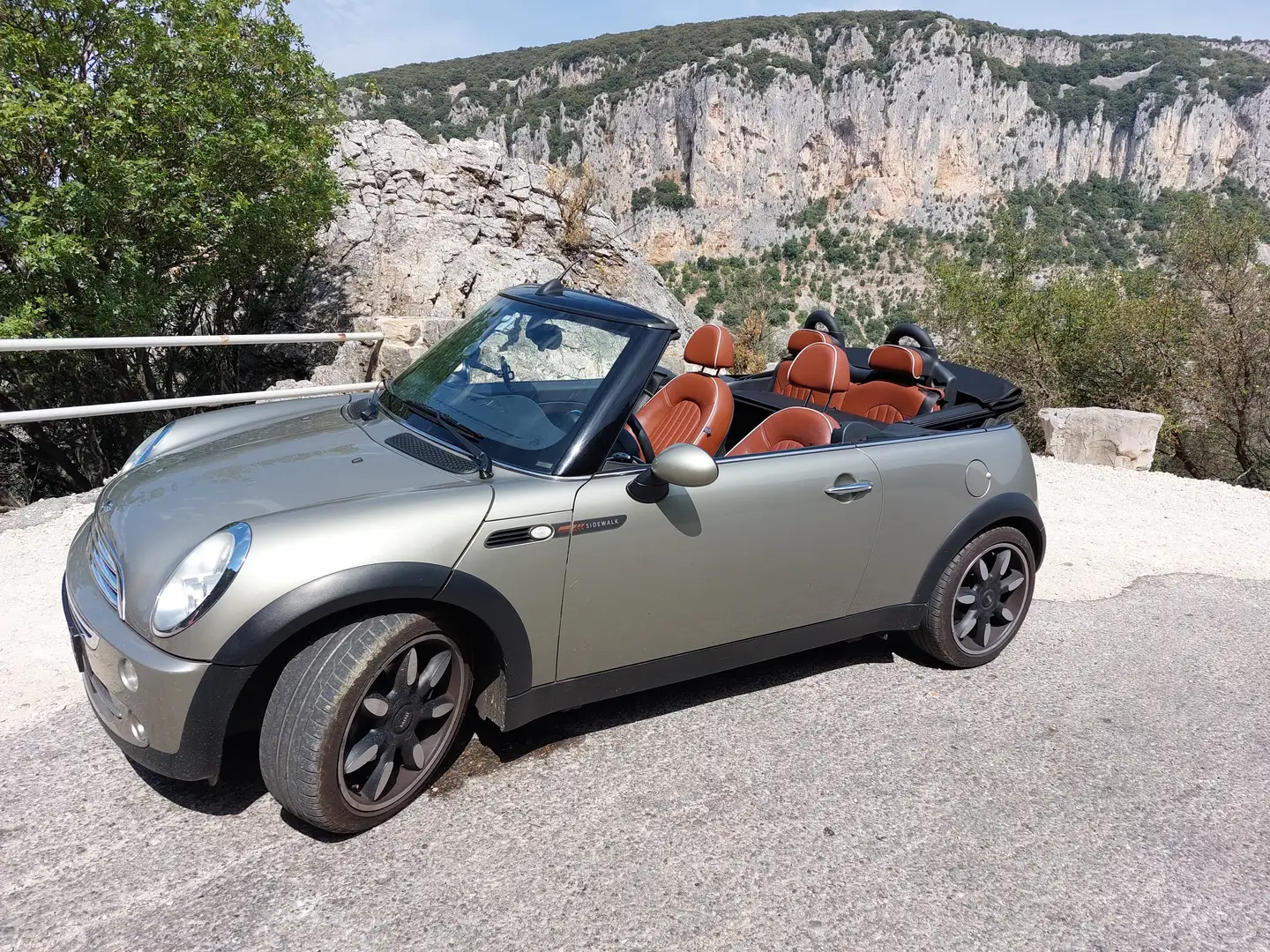 MINI Cooper Cabrio Sidewalk nieuwe apk Brons - 1