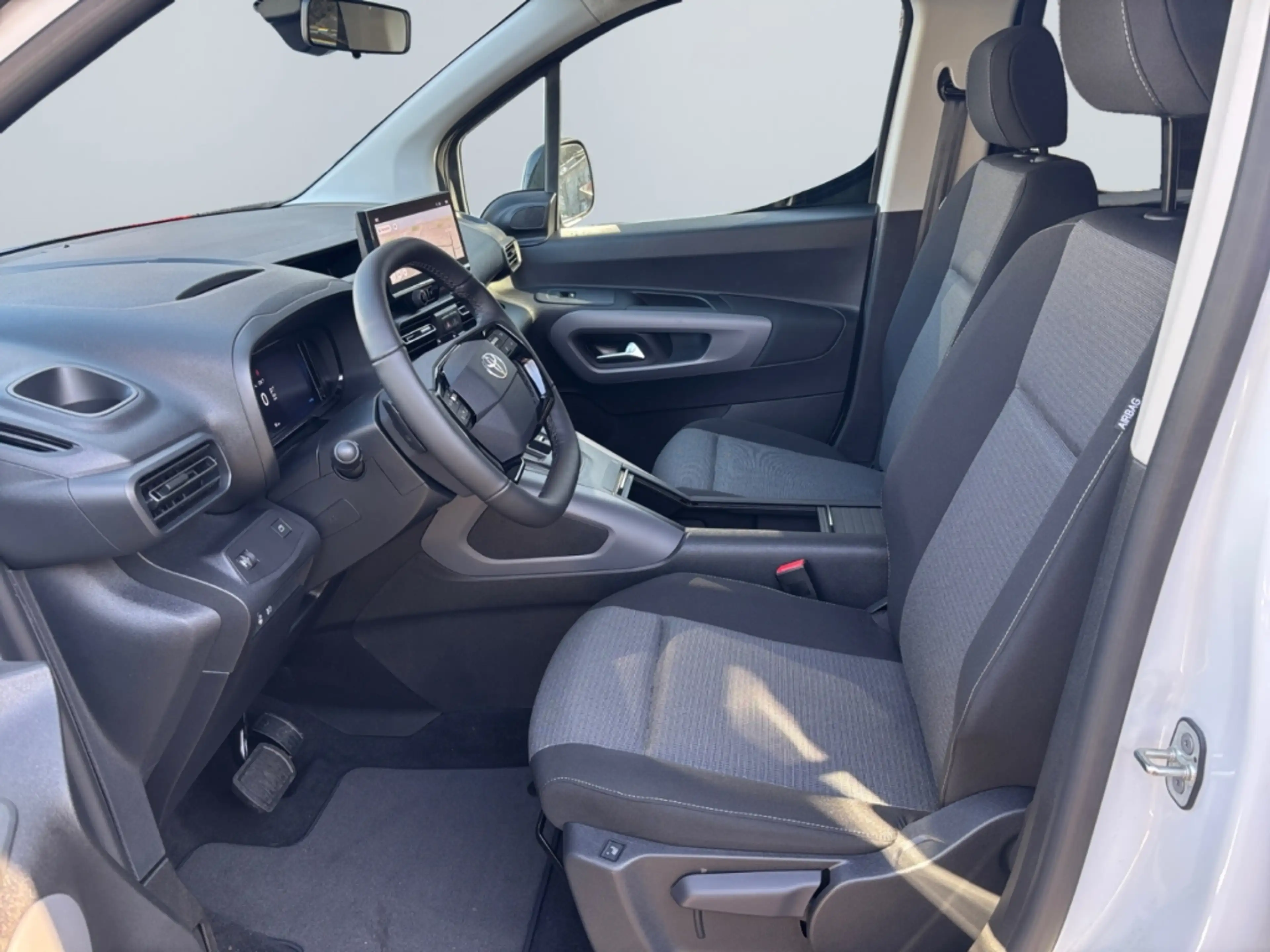 Toyota Proace City Verso BEV 50 kWh ECV 5 Türen - Sitze — photo 8