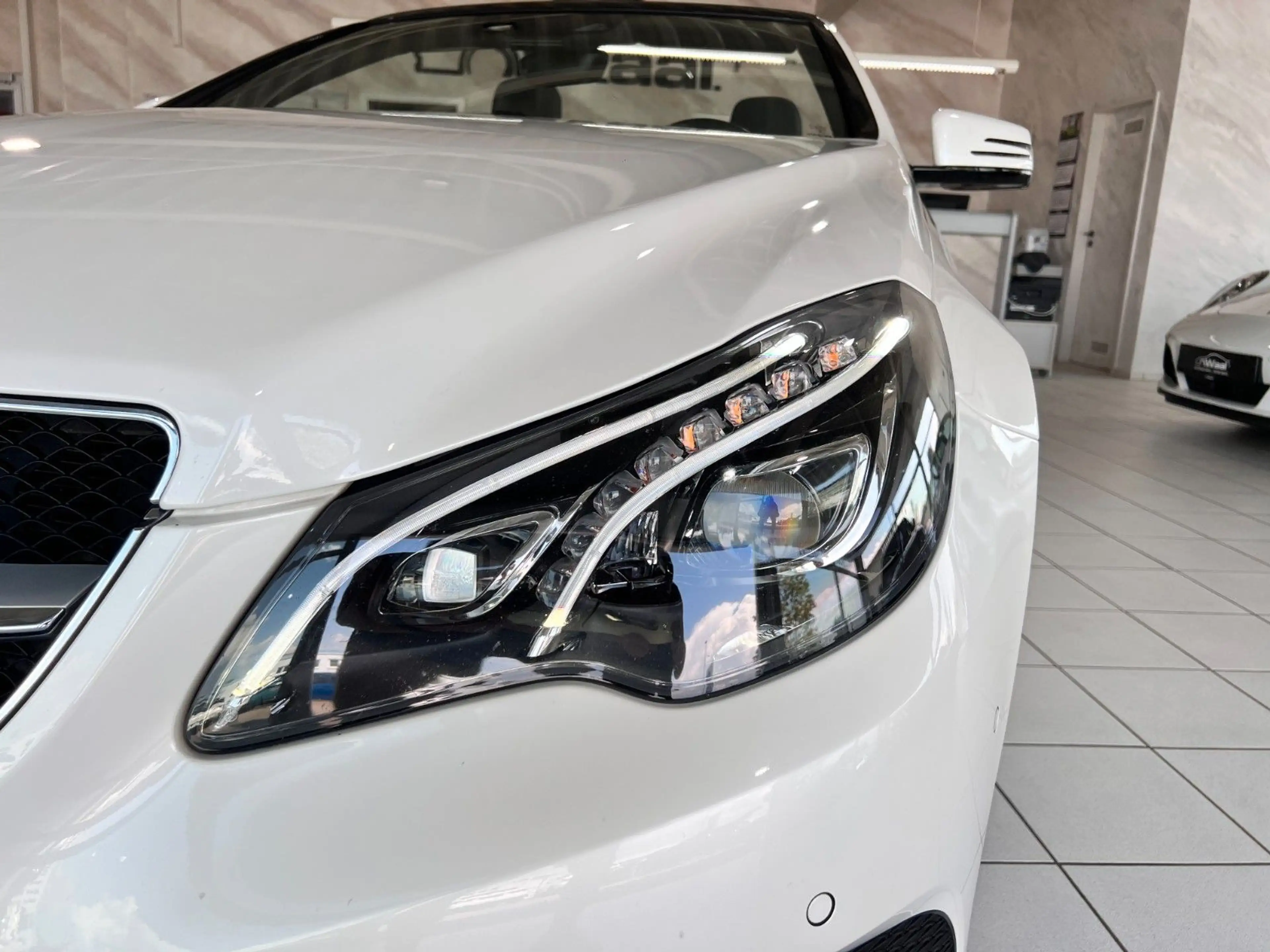 Mercedes-Benz E 350 d Cabrio | EXKLUSIV KONFIGURIERT — photo 24