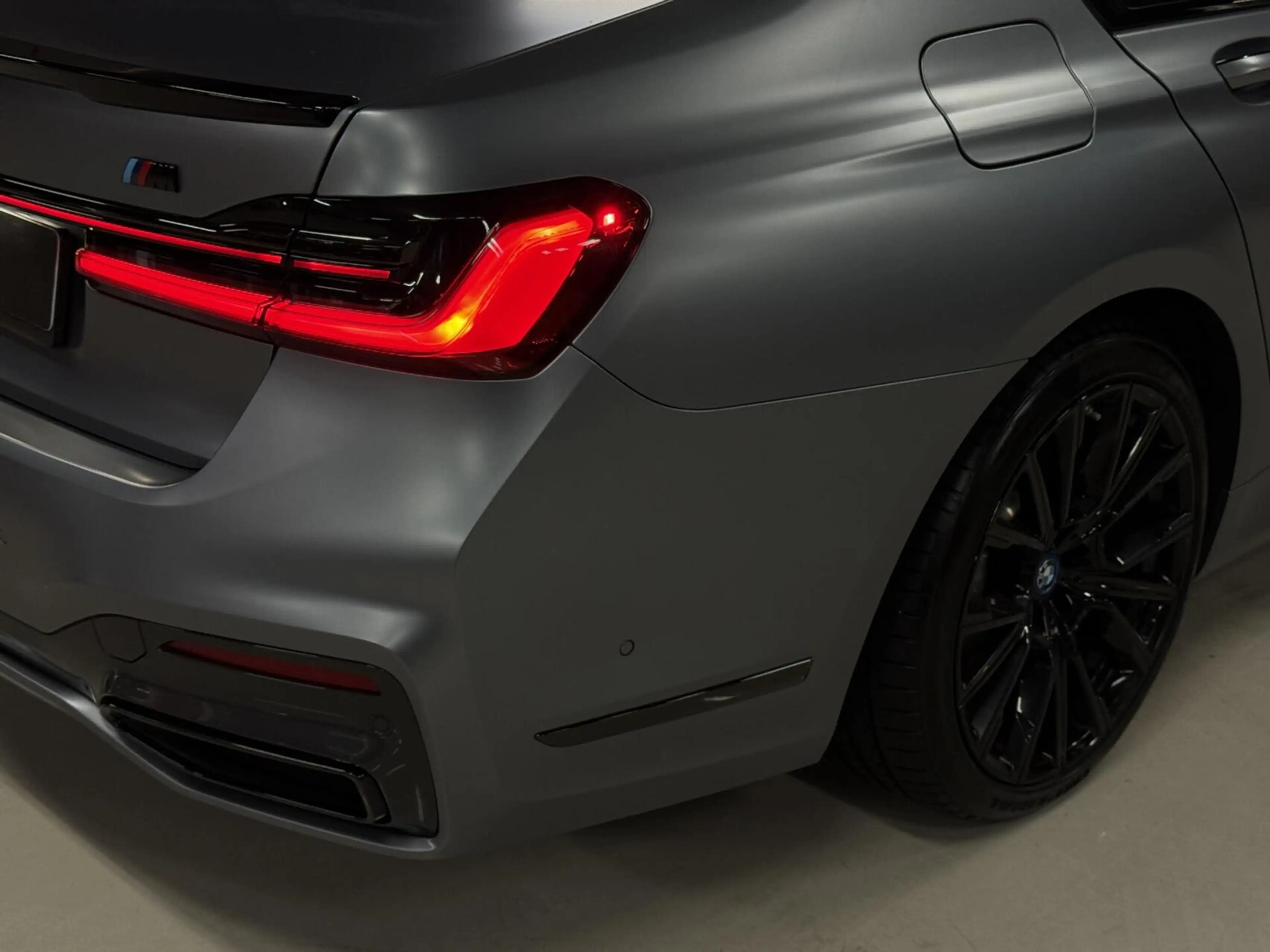 BMW 745 7-serie 745e|Pano|Softclose|B&W|HuD|Memory|360|Las — photo 8