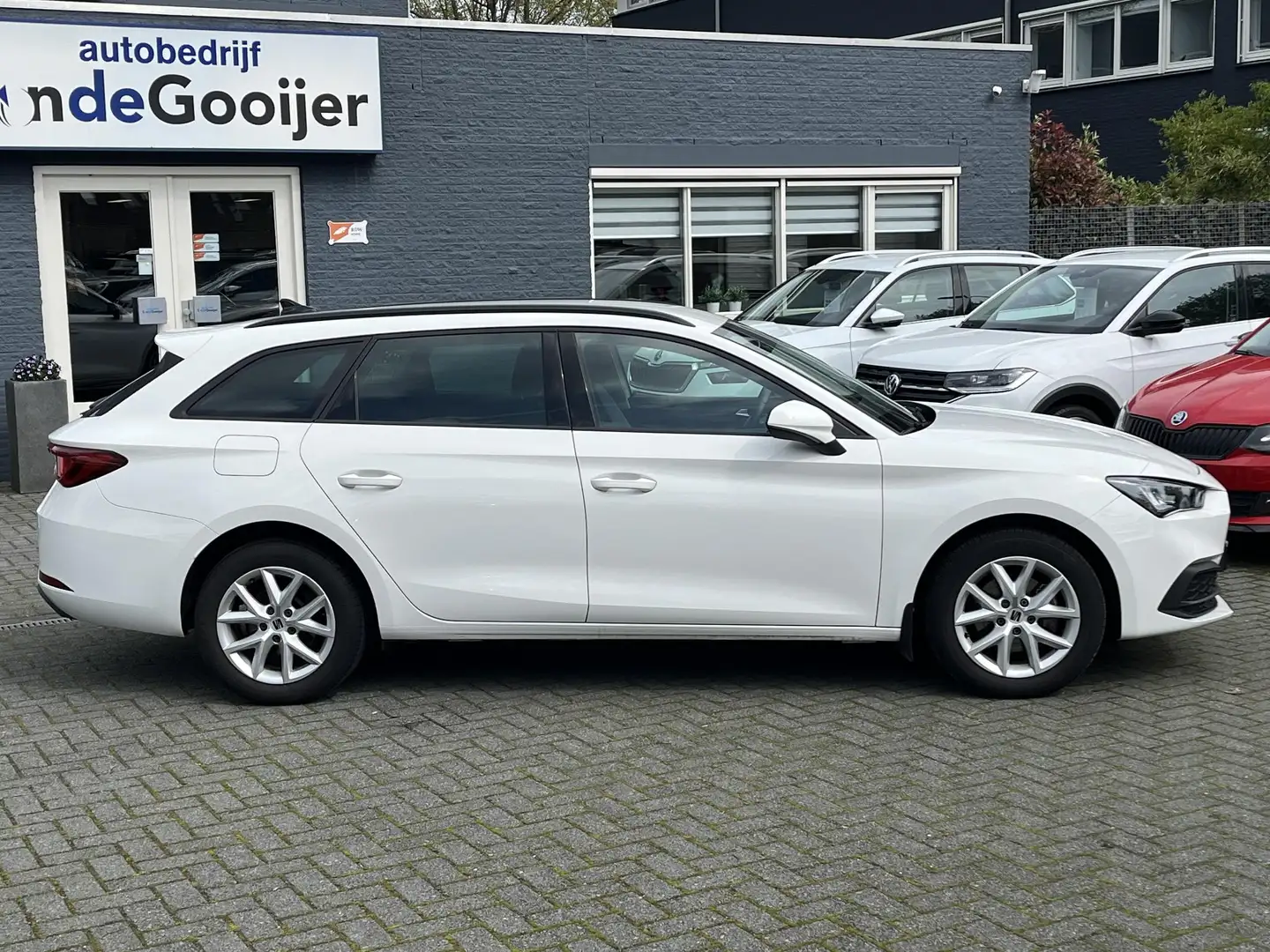 SEAT Leon Sportstourer 1.5 TSI Style | CLIMA | STOELVERW. | Blanc - 2