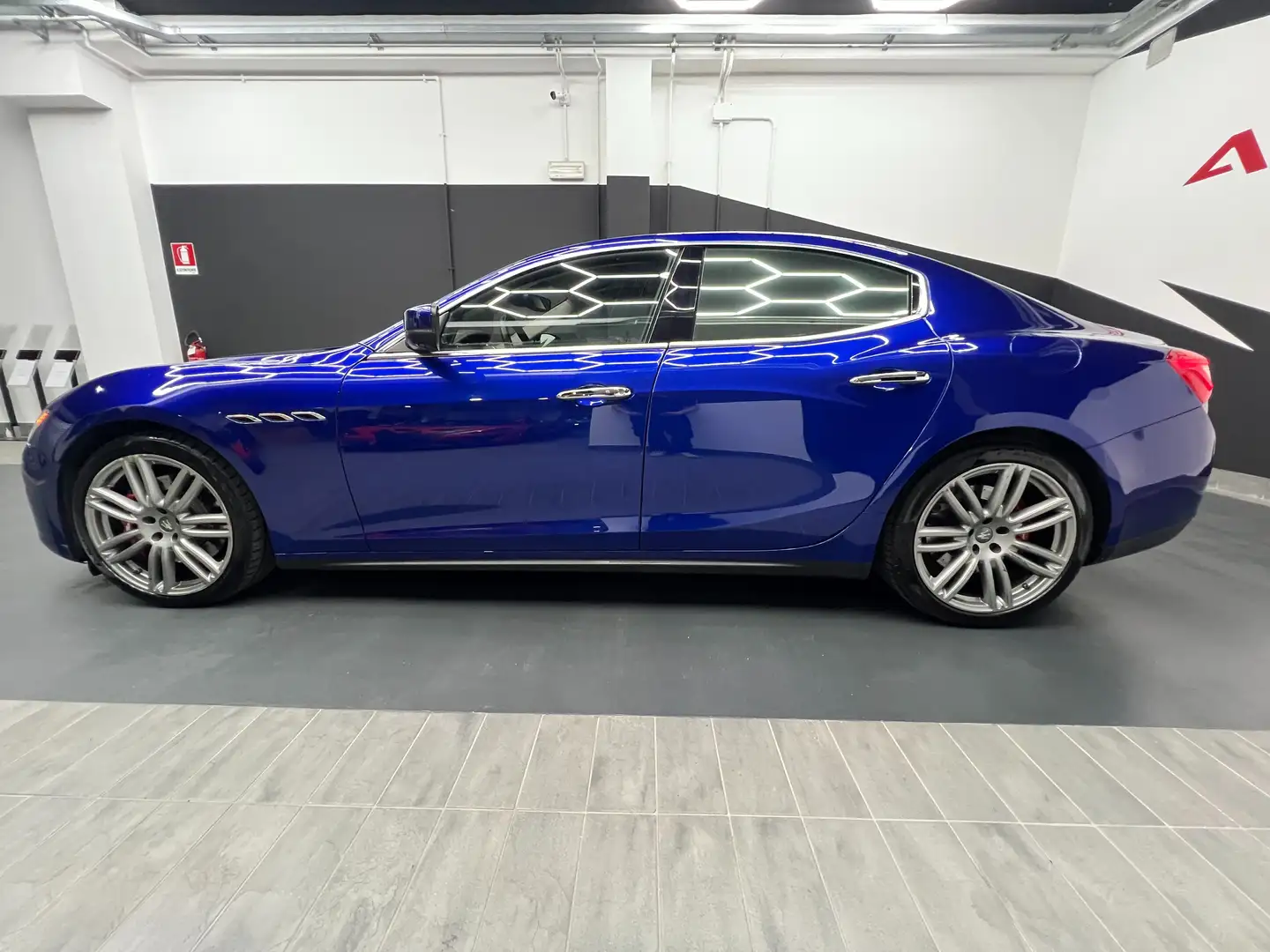 Maserati Ghibli 3.0 V6 bt S Q4 410cv auto Bleu - 2