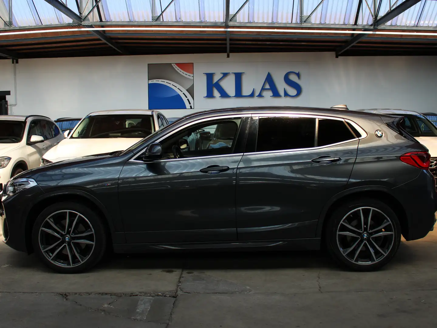 BMW X2 X2 XDrive20+PACK M+TOIT PANO //14000 €+TVA 21% Gris - 2
