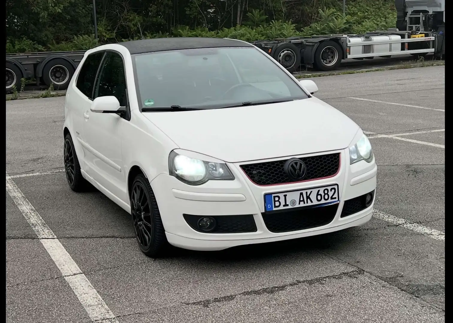 Volkswagen Polo 1.6 GT Rocket 105PS - 1