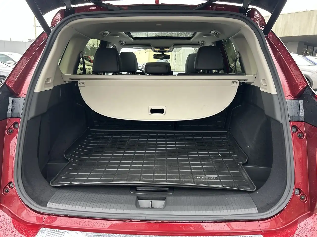 Nissan Rogue снимка Nissan Rogue