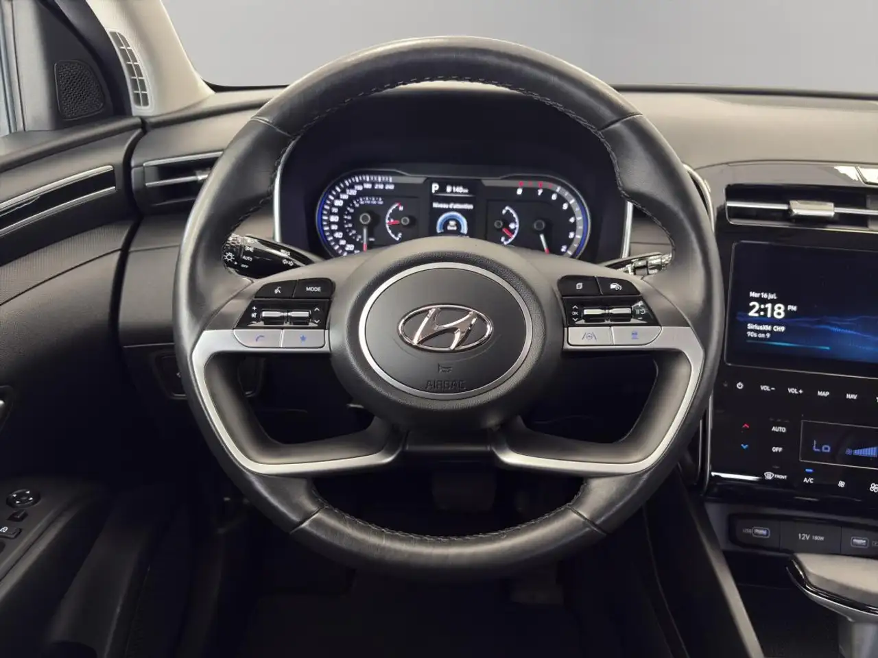 Hyundai TUCSON снимка Hyundai TUCSON