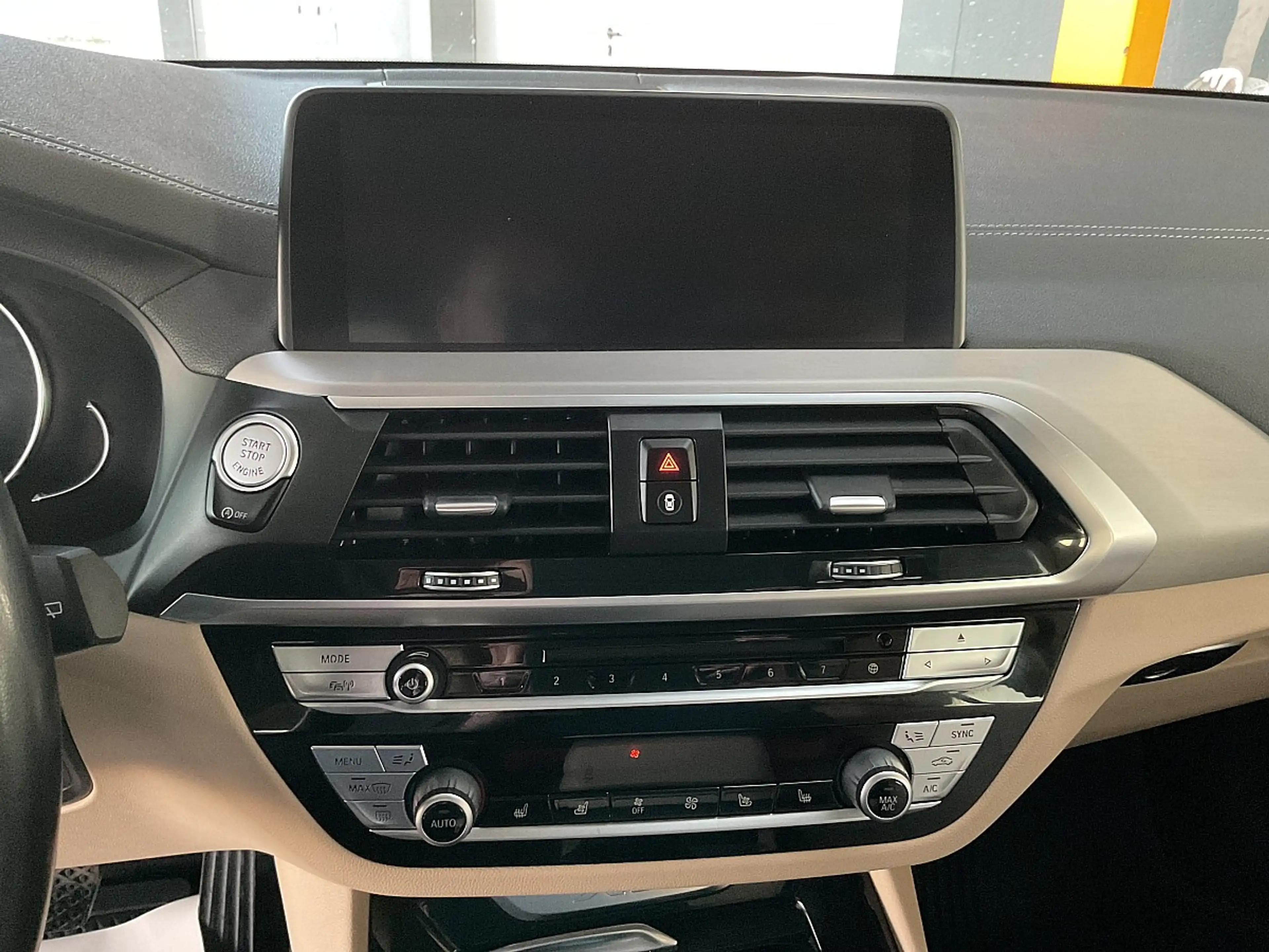 BMW X3 xDrive 25d Luxury Line Aut. — photo 15