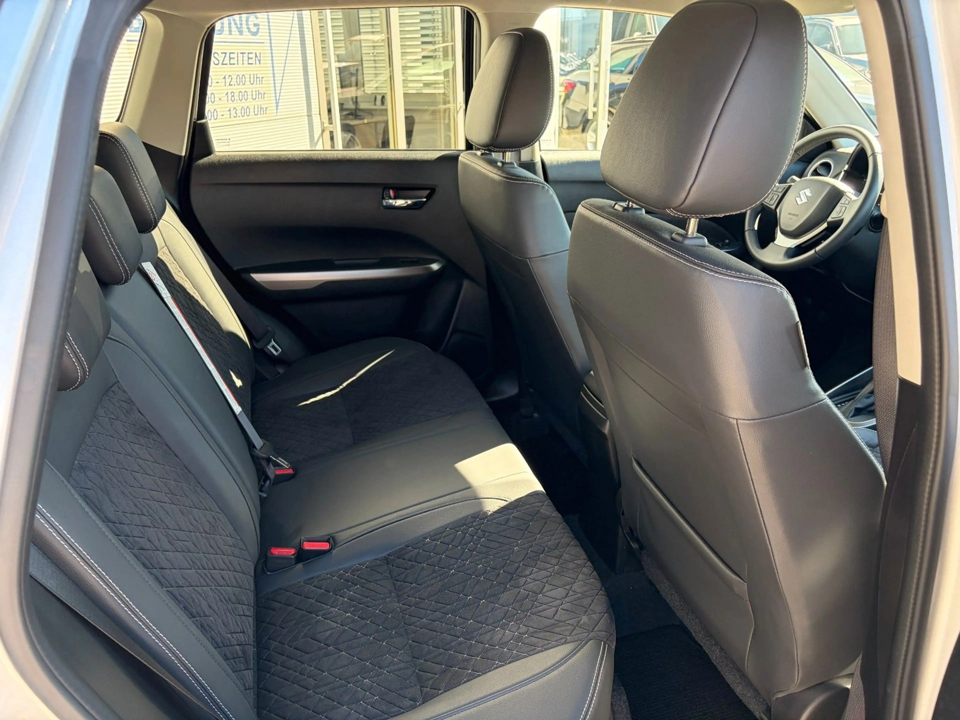 Suzuki Vitara GLX 1.5 MHEV Automatik Allgrip 4x4 1. HD — photo 8