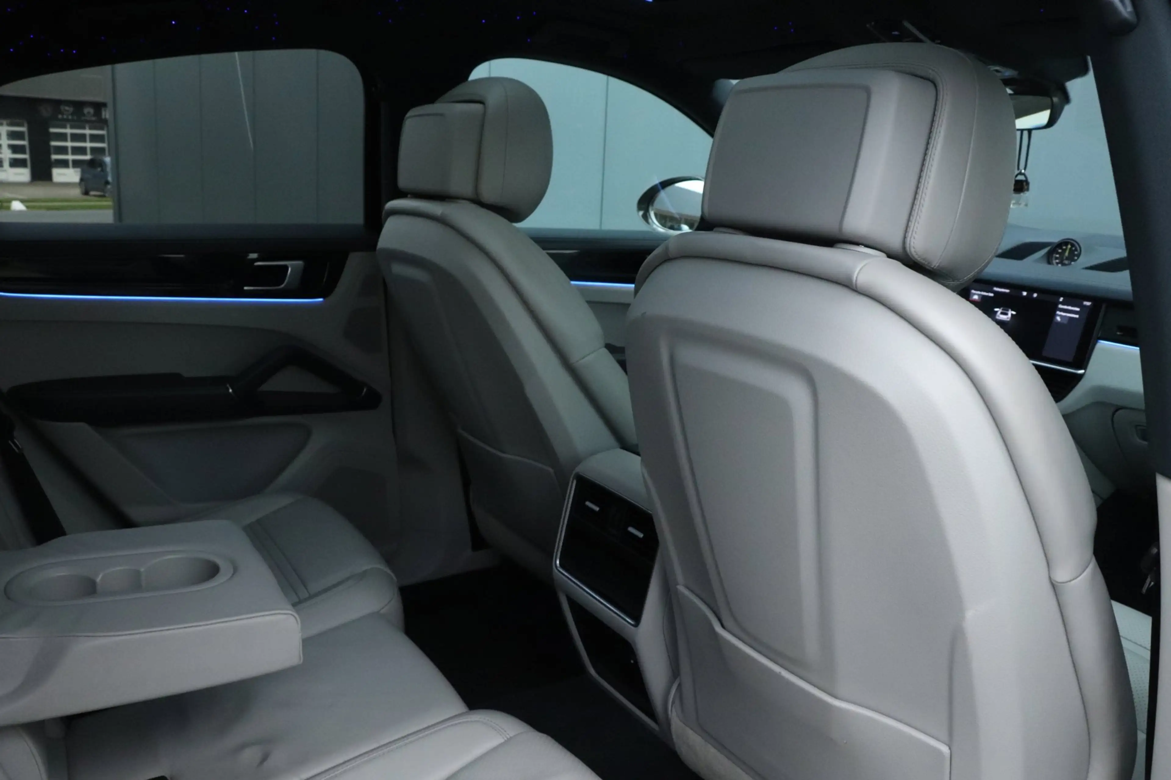 Porsche Cayenne Coupé 3.0 E-Hybrid | Sport Chrono | ACC | Bose | S — photo 36